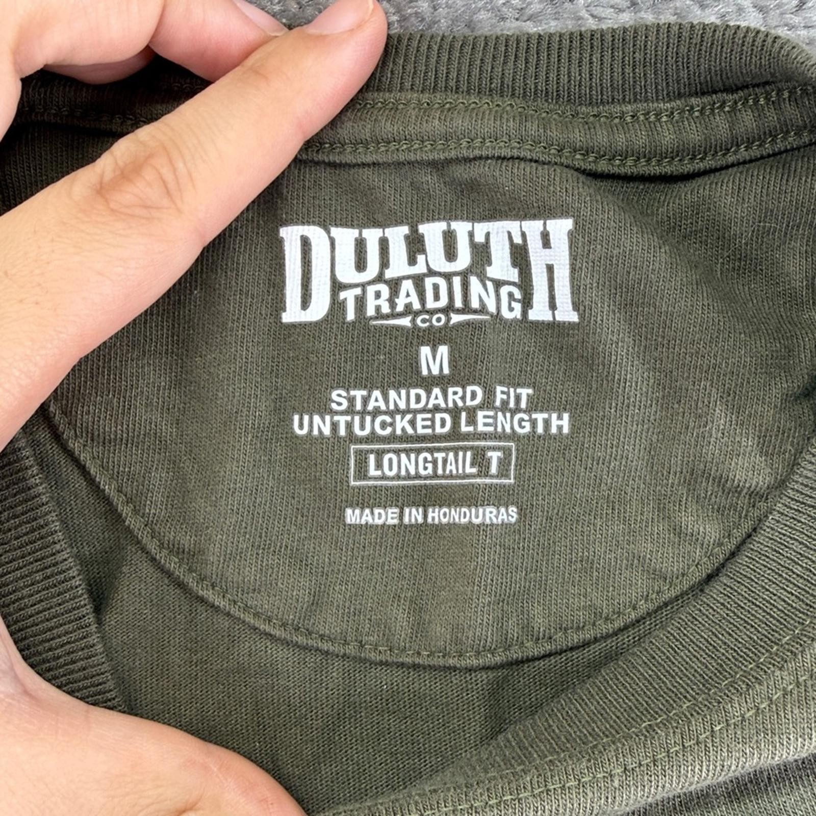 Duluth Long Sleeve Green Longtail T Shirt Untucked Length Standard Fit Mens M