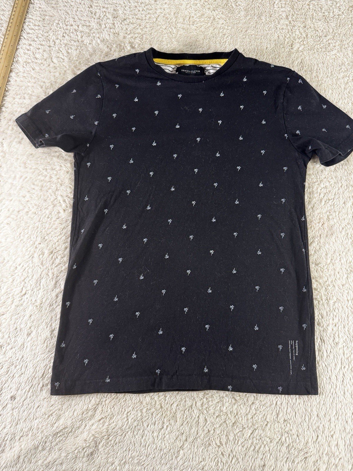 Denim & Flower Ricky Singh Men’s Navy White Small Palm Tree Print T-Shirt