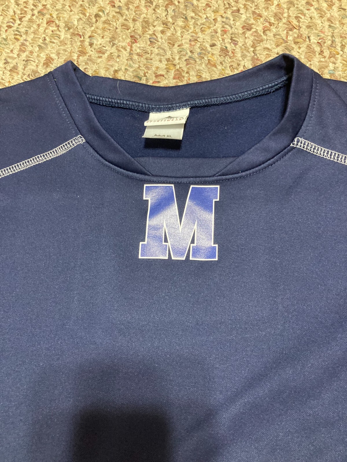 Middletown High School Work out Shirt sz XL Football / Baseball/ Sport item 754