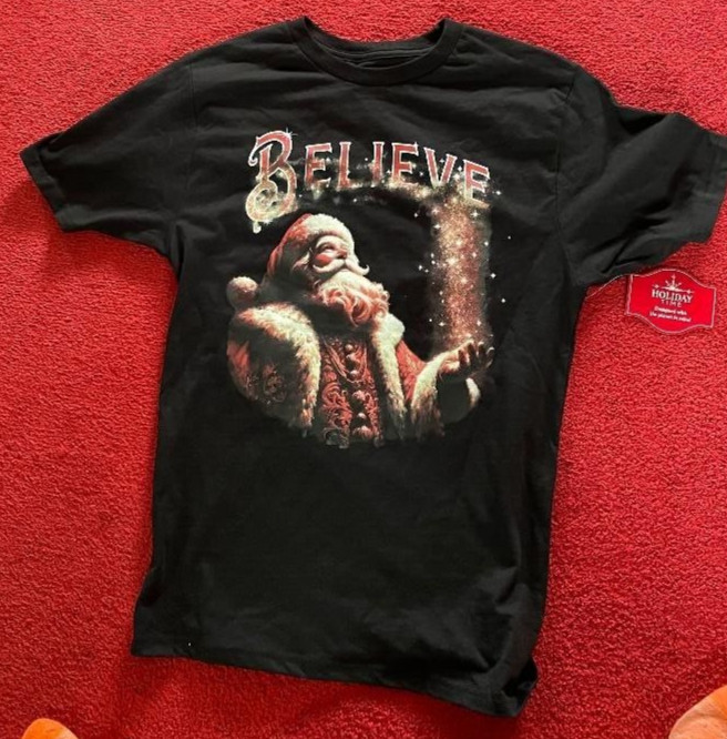 Holiday Time Mens Black Christmas Santa Believe Graphic T-shirt Size S 34-36 NWT