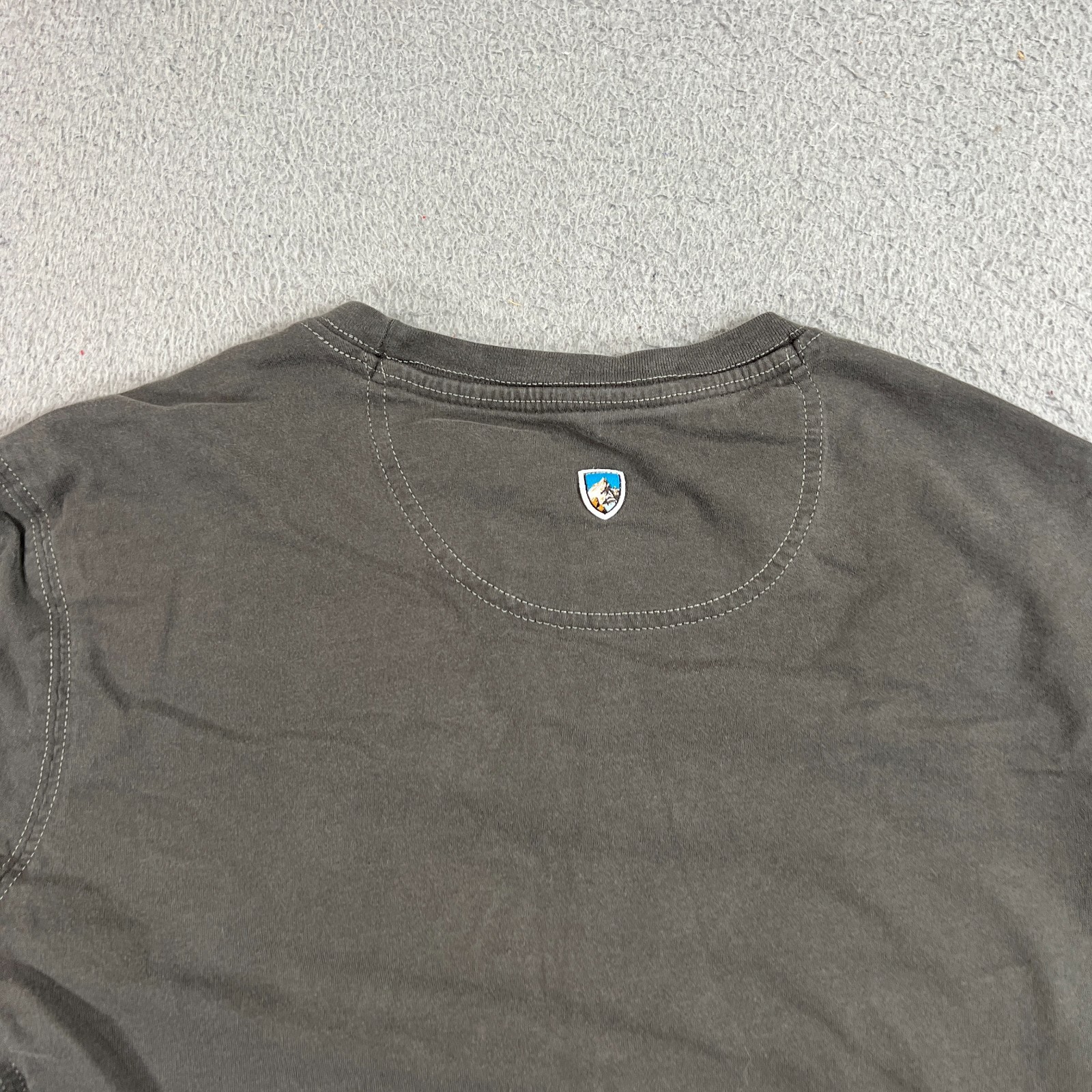 Kuhl Shirt Mens Medium Gray Wildfibre Organic Cotton Long Sleeve Tee Tagless