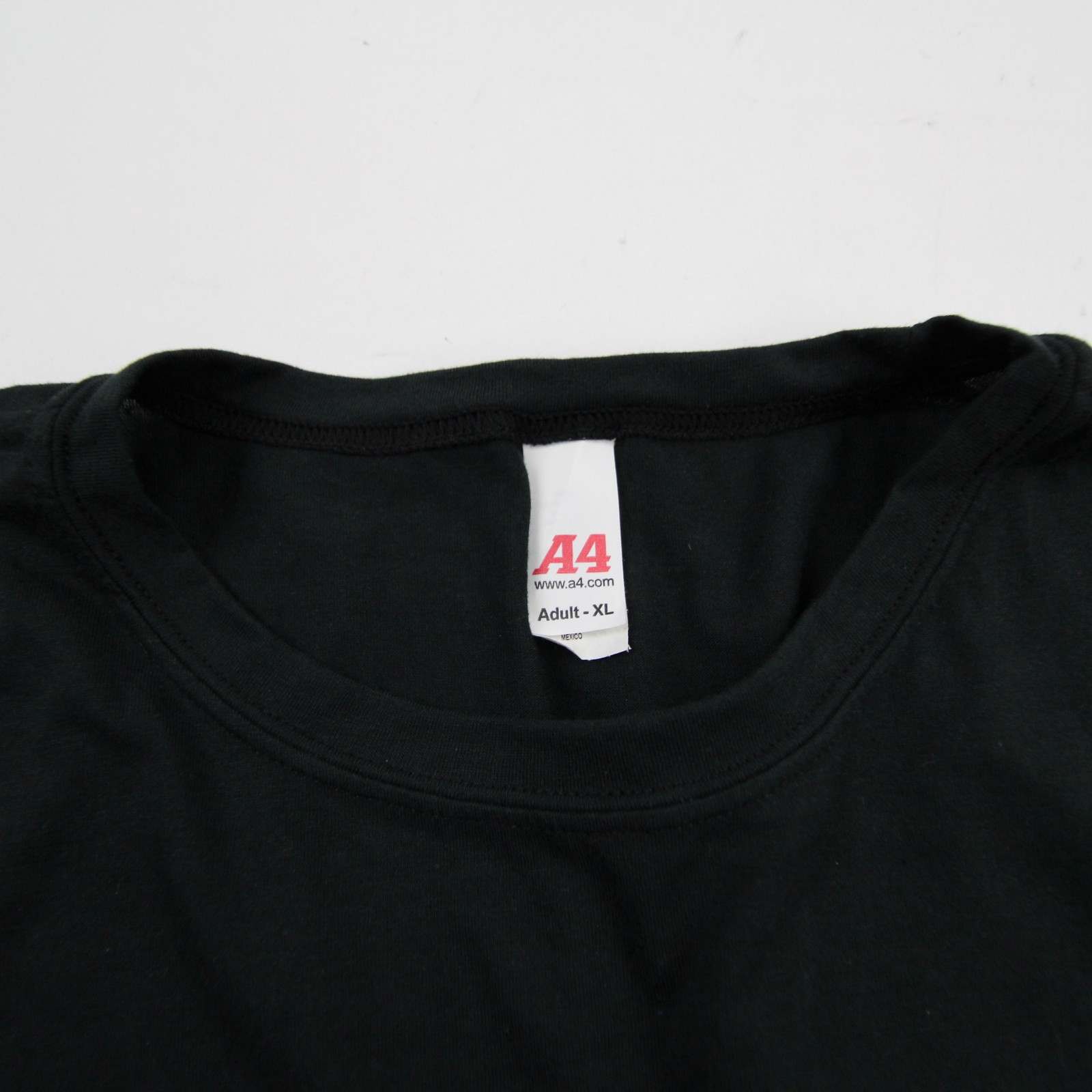 A4 Short Sleeve Shirt Men’s Black Used XL