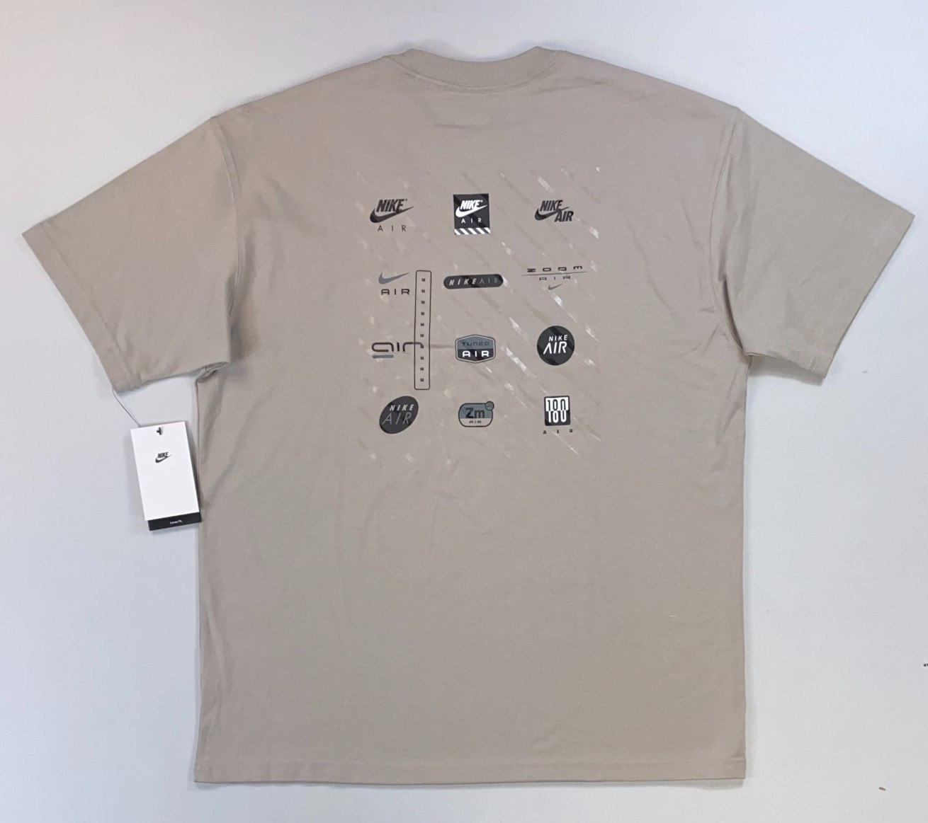 Men’s Nike Sportswear Max 90 Grid Graphic Applique T Shirt Loose Fit HJ0726-009