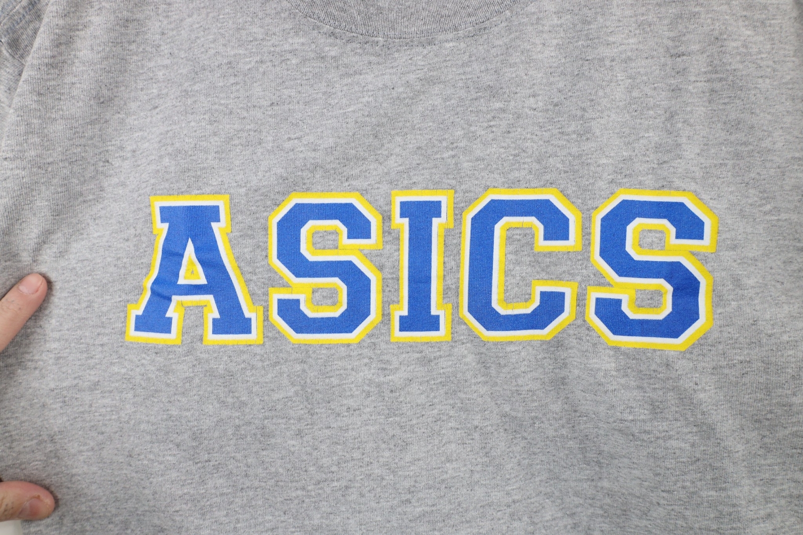 Vintage Asics Mens Size Medium Spell Out Block Letter Short Sleeve T-Shirt Gray