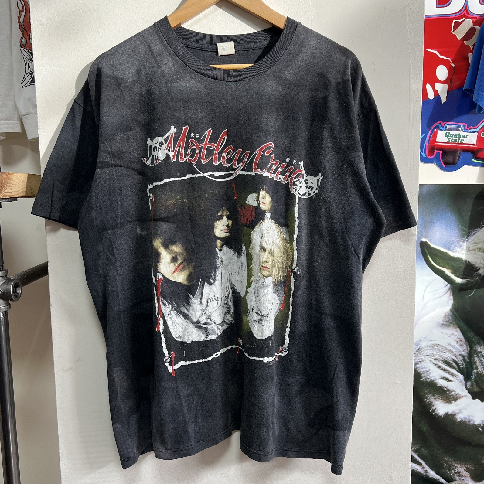 Vintage 1980s Motley Crue Dr Feelgood Tour T Shirt 1989 Metal Glam Faded Sz L/XL