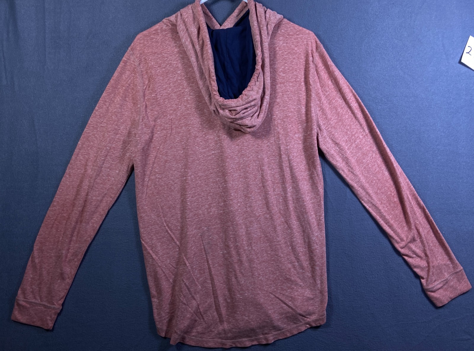 Hollister California Men’s Red Hooded Tshirt Medium Surf Beach Lightweight EUC!