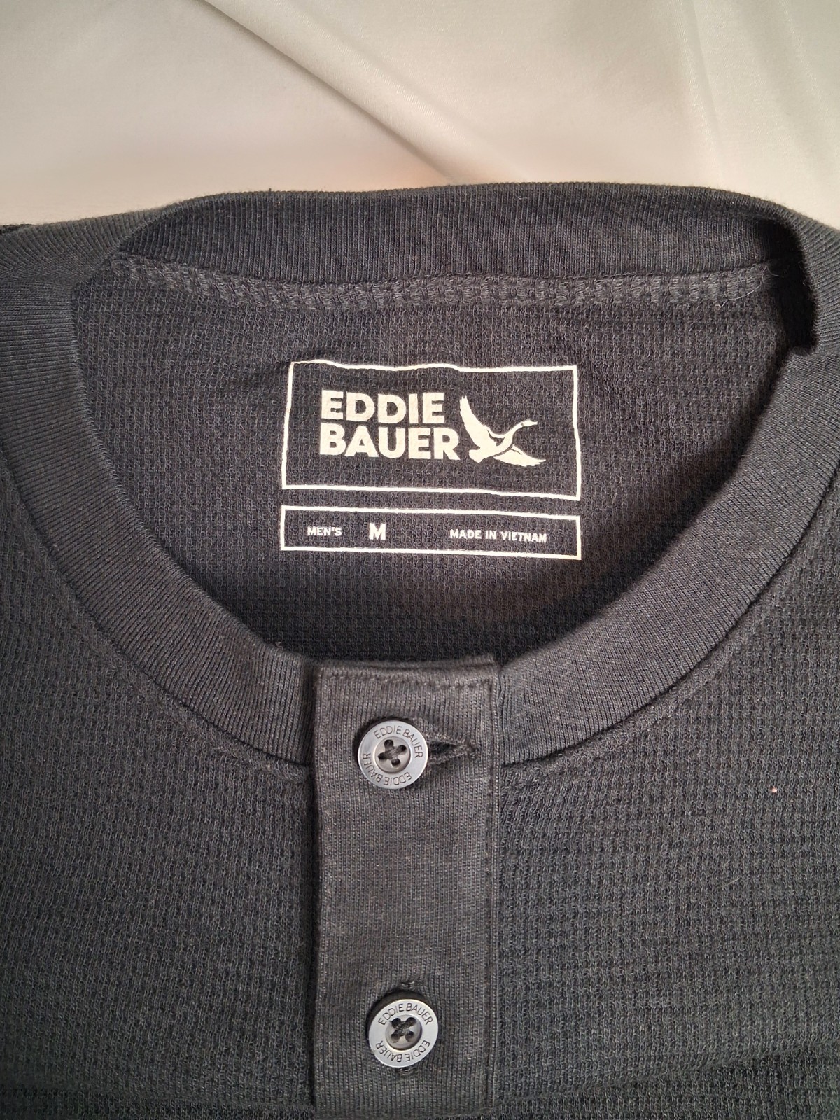 Eddie Bauer M/M Black Knit Shirt 60 Cotton 40 Poly, New with Tag 1041A2