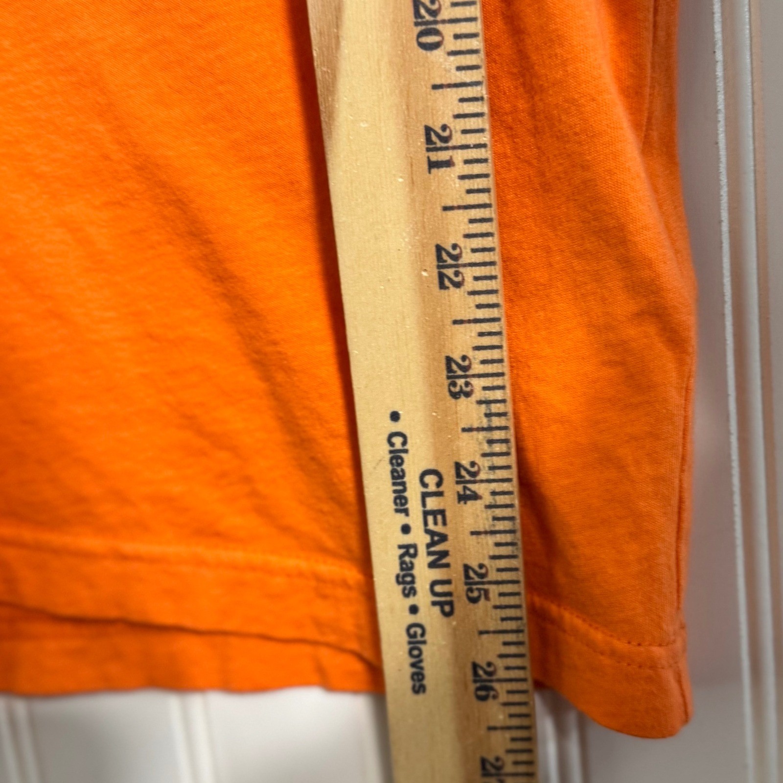 Hollister Orange V-Neck T-Shirt Icon Seagull Logo 100% Cotton Men’s Size Y2K