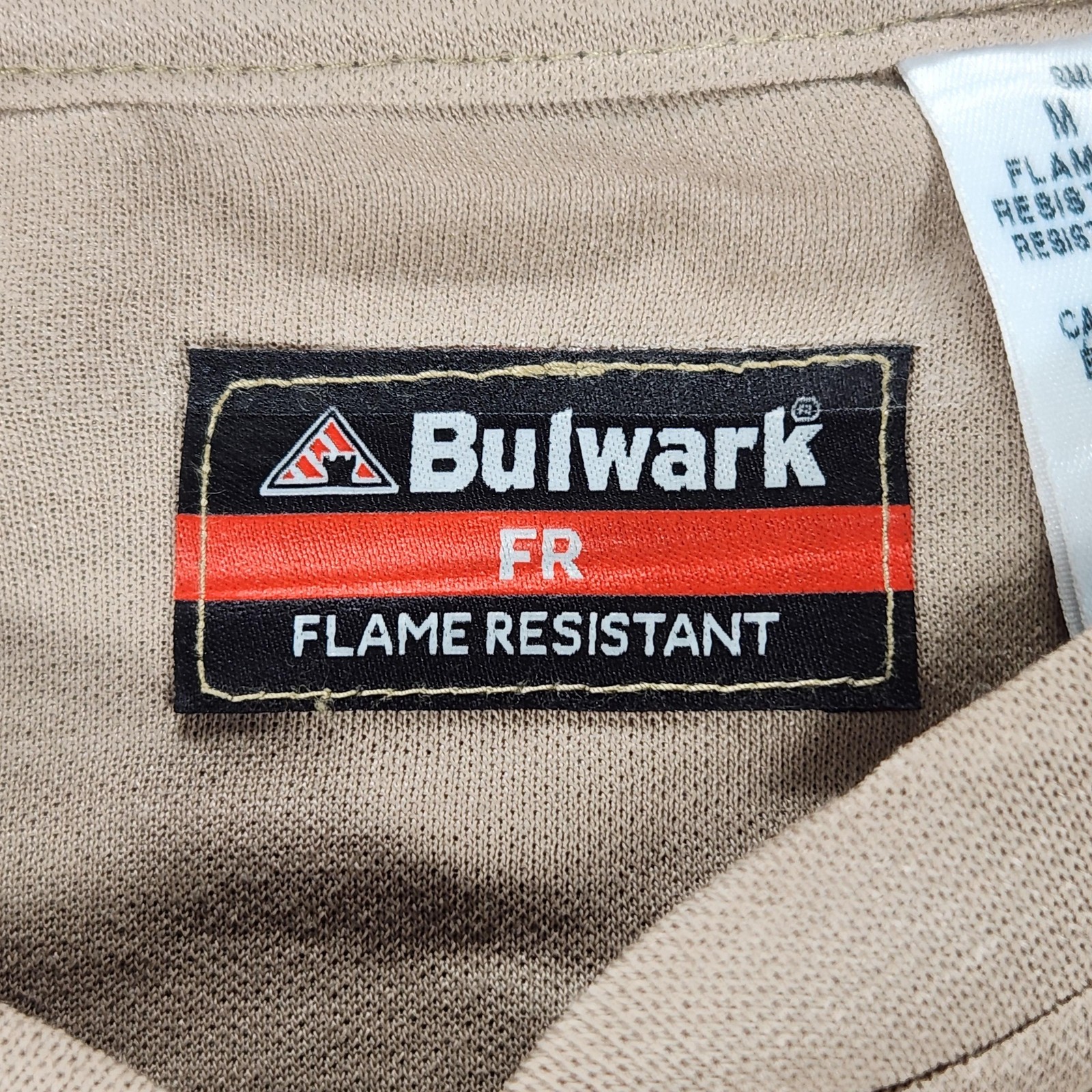 Bulwark FR Shirt Mens Medium Beige Henley Long Sleeve Flame Resistant Workwear