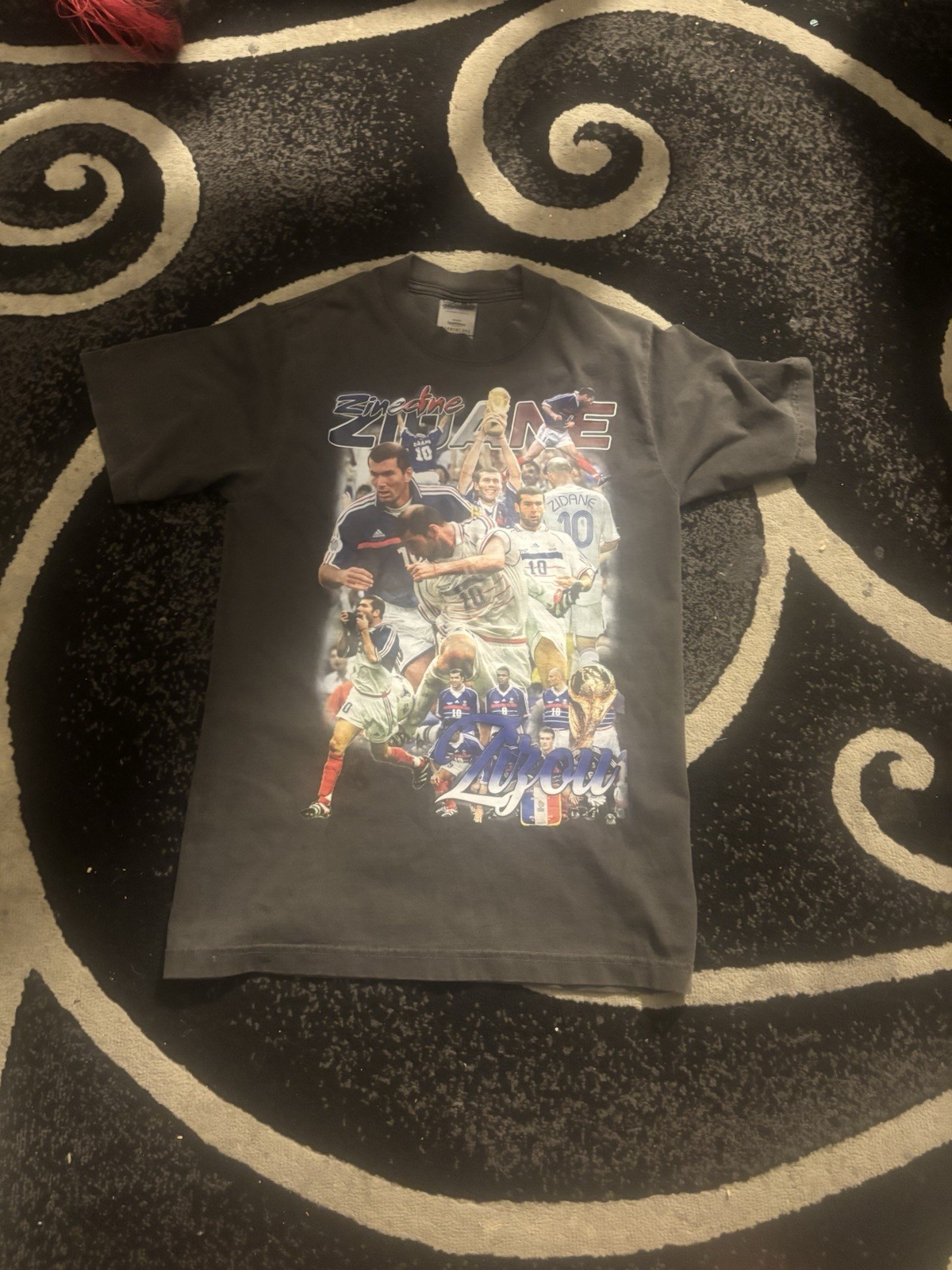 Shaka Wear, Size Small,good Quality