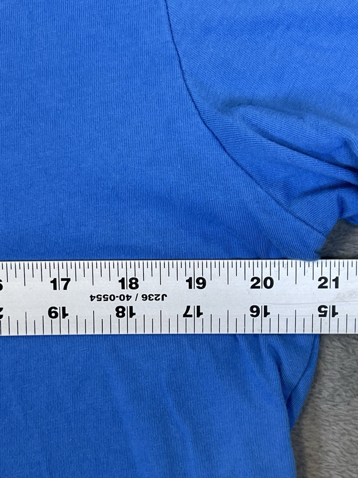 Nike Shirt Mens Large Blue Sportswear Crew Neck Tee Swoosh Spellout Logo