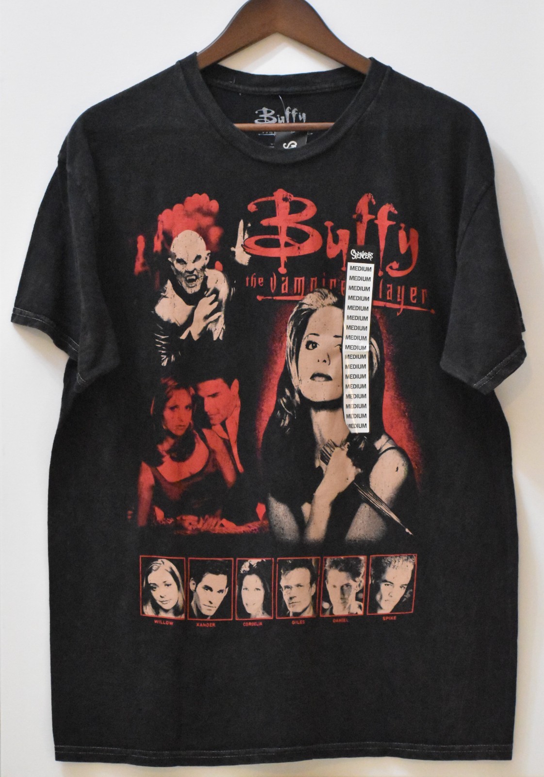 Buffy the Vampire Slayer Shirt Size Medium Official Ripple Junction RARE OOP TV