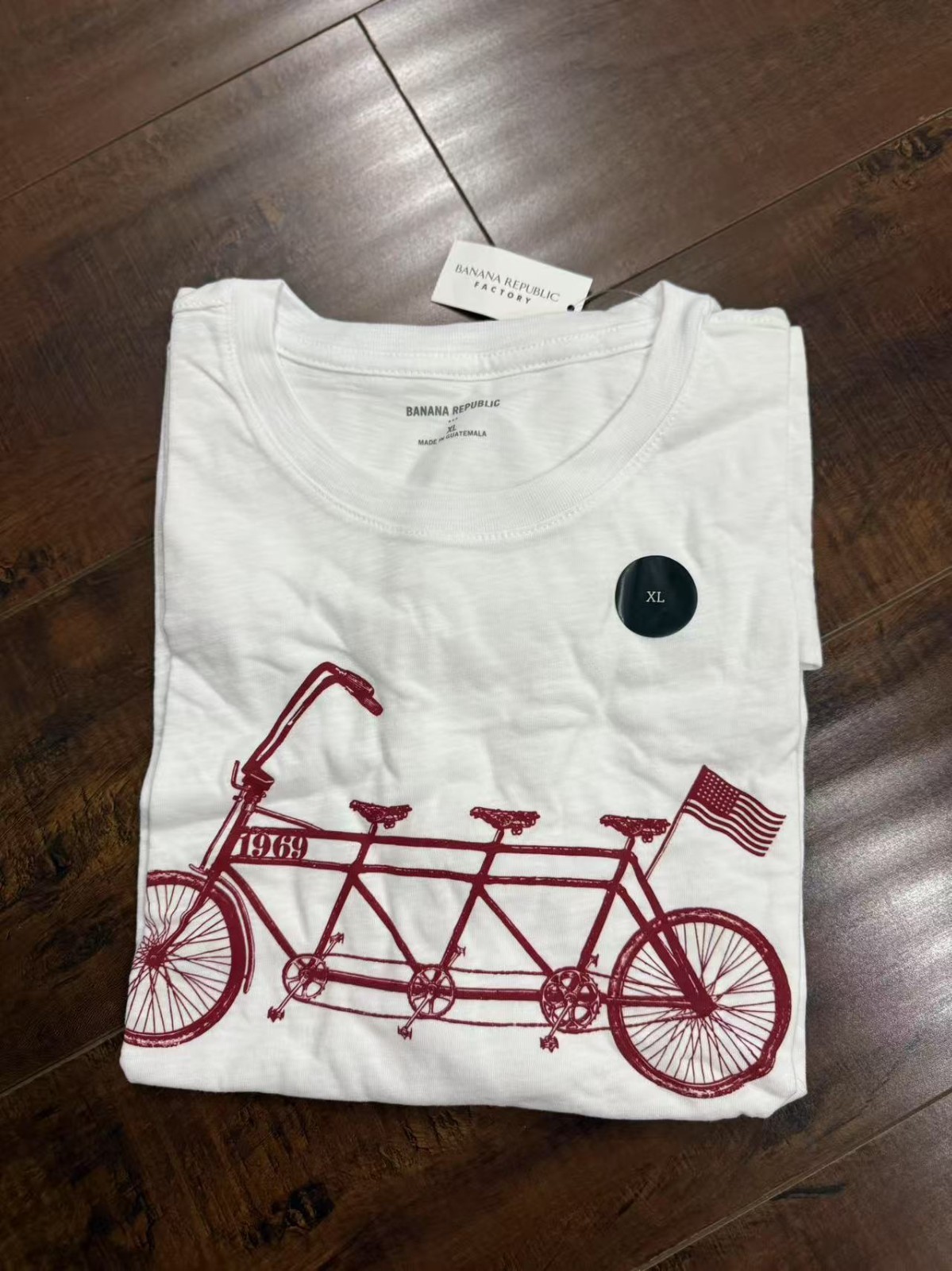Banana Republic Men’s Short Sleeve Graphic Tee T-Shirt NEW S M L XL XXL