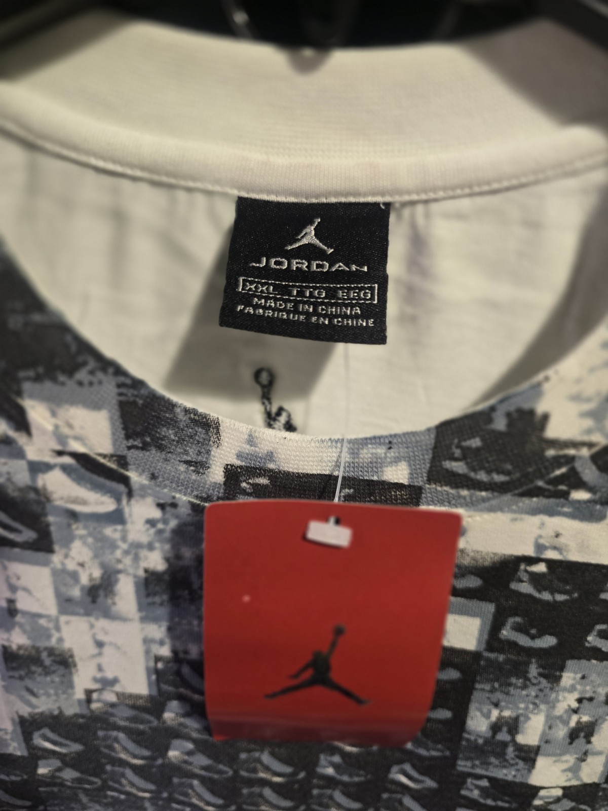 ​Vtg ’05 Jordan Mosaic Shoe Portrait T Shirt XXL NWT Deadstock All Over Print