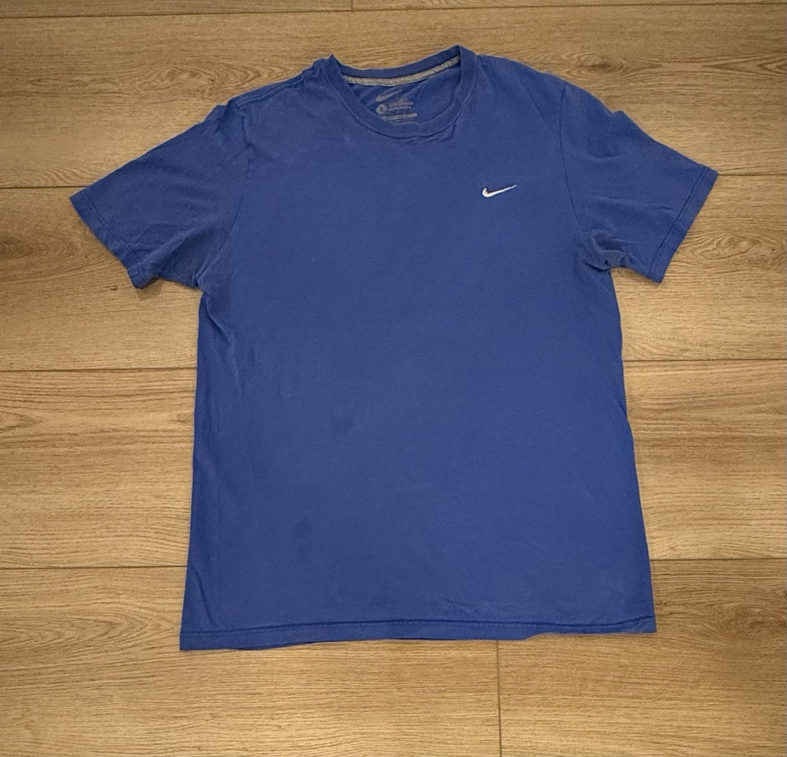 Nike Dri-FIT Blue Athletic Shirt Mens Large Embroidered Swoosh Gym Running Tee