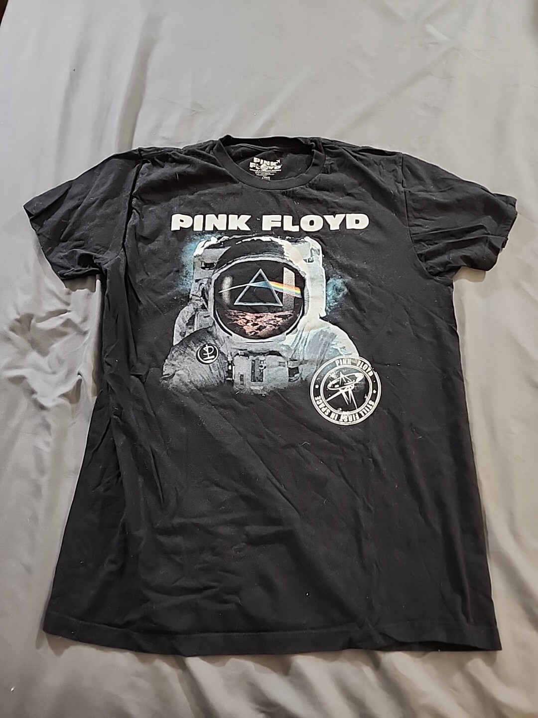 Pink Floyd Still First in Space Black 100% Cotton Graphic T-Shirt – Men’s Size L