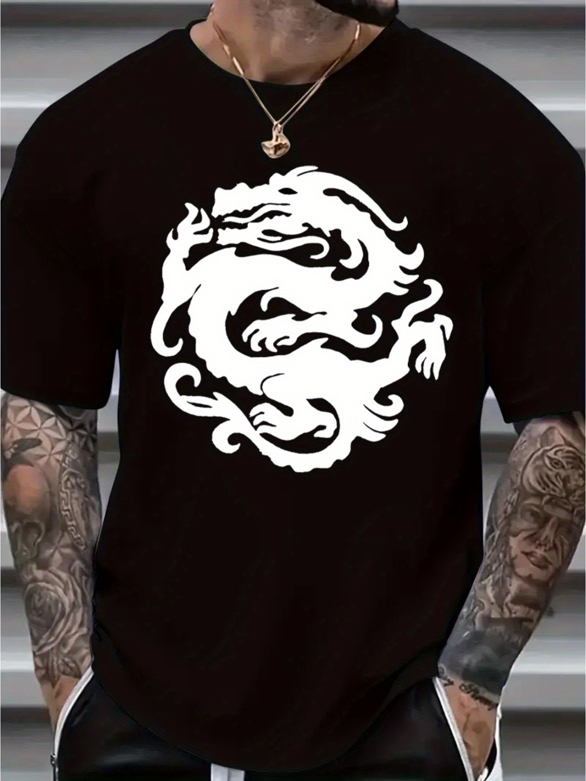 Men’s casual T-shirt – Dragon pattern short sleeve