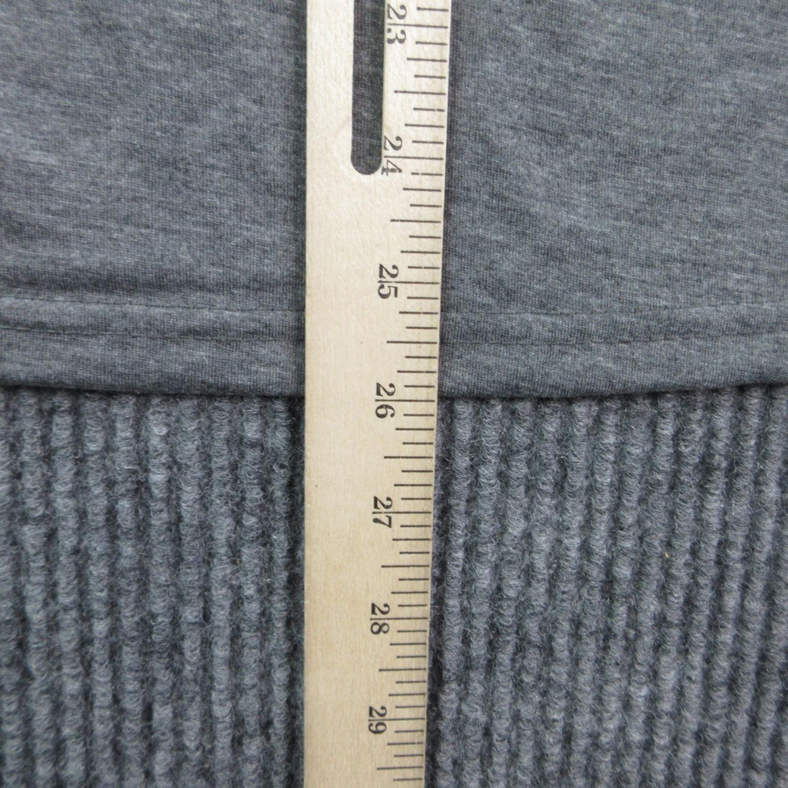 Gray V-Neck Shirt Mens M Polyester Spandex Short Sleeve Relaxed Lightweight NWOT
