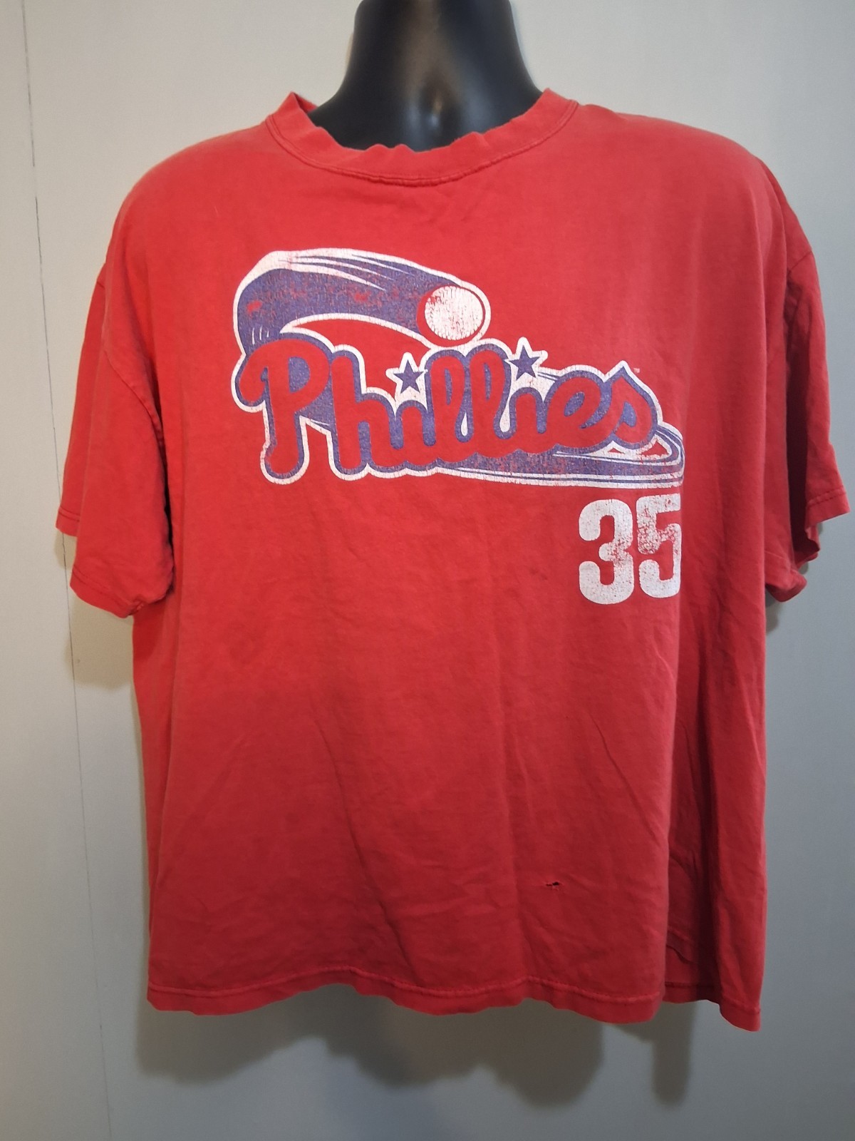 Genuine Merchandise Shirt XL Phillies 2008 World Series Trashed Very Distressed