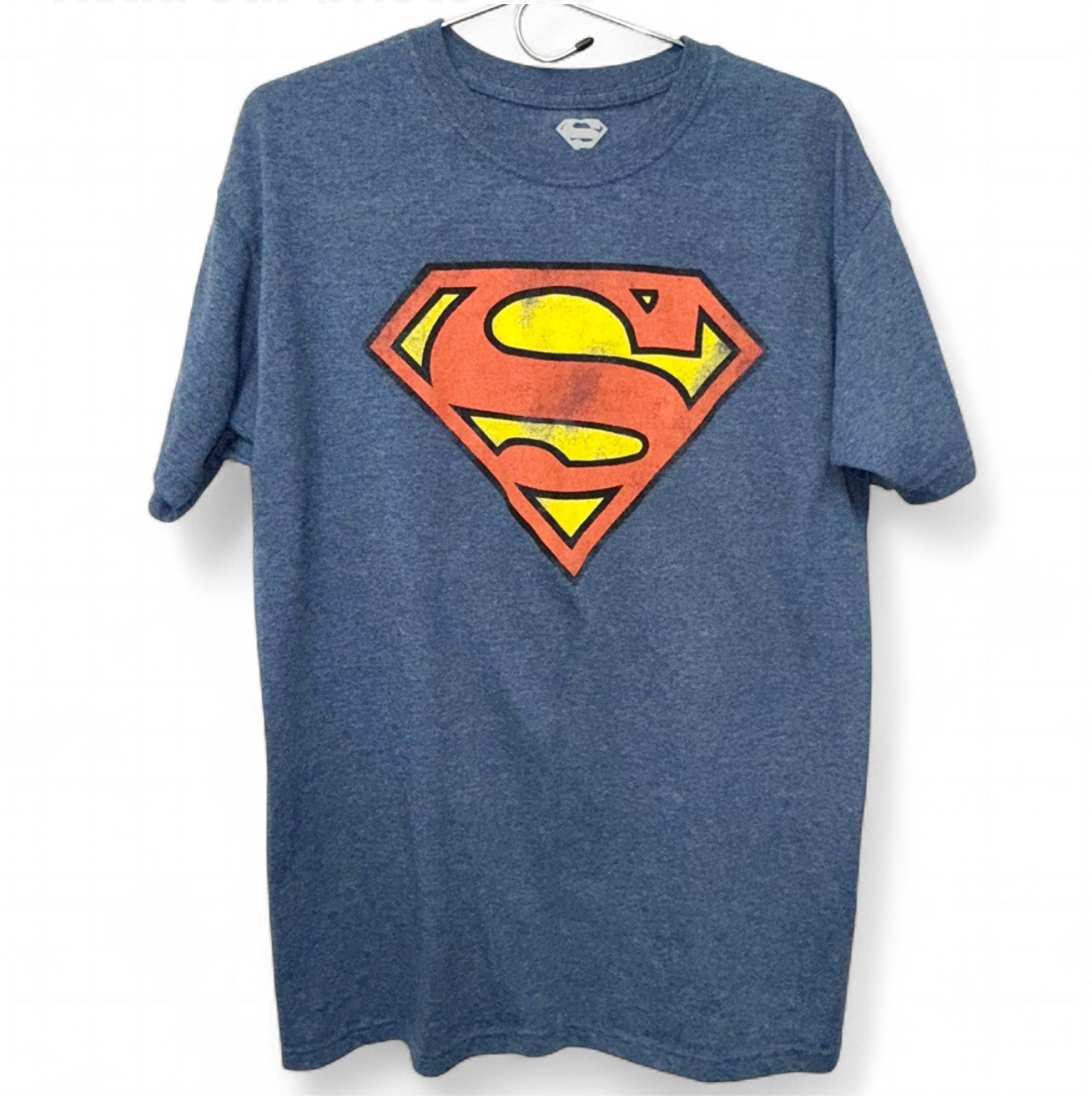 SUPERMAN HEATHERED BLUE LOGO T-SHIRT, SIZE M, CHEST 40″, LENGTH 29.5″
