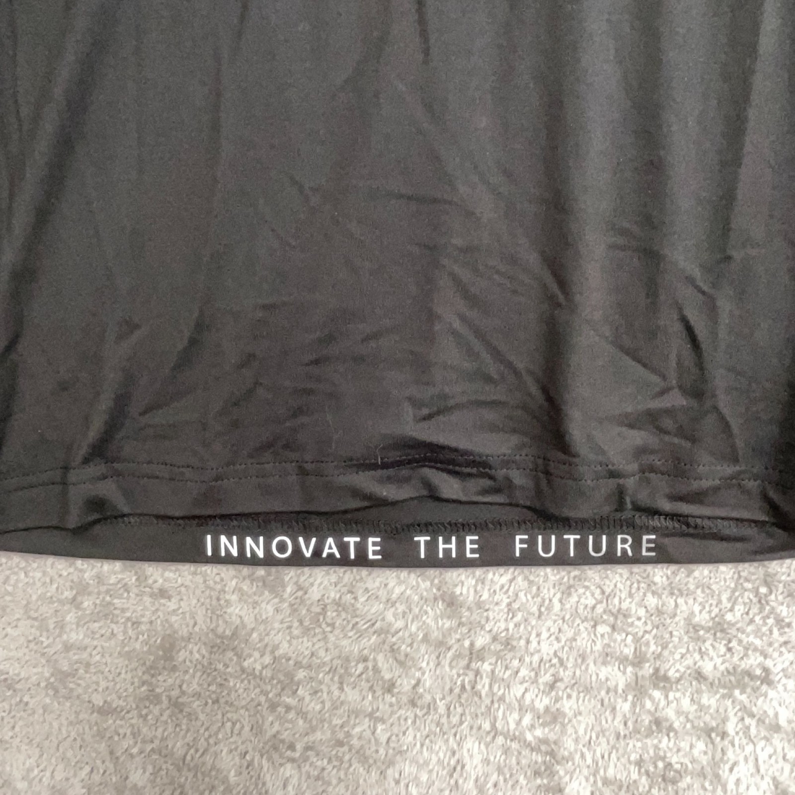 NEW Quiksilver Men’s S Black Active T-Shirt Regular Fit Polyester Spandex Blend