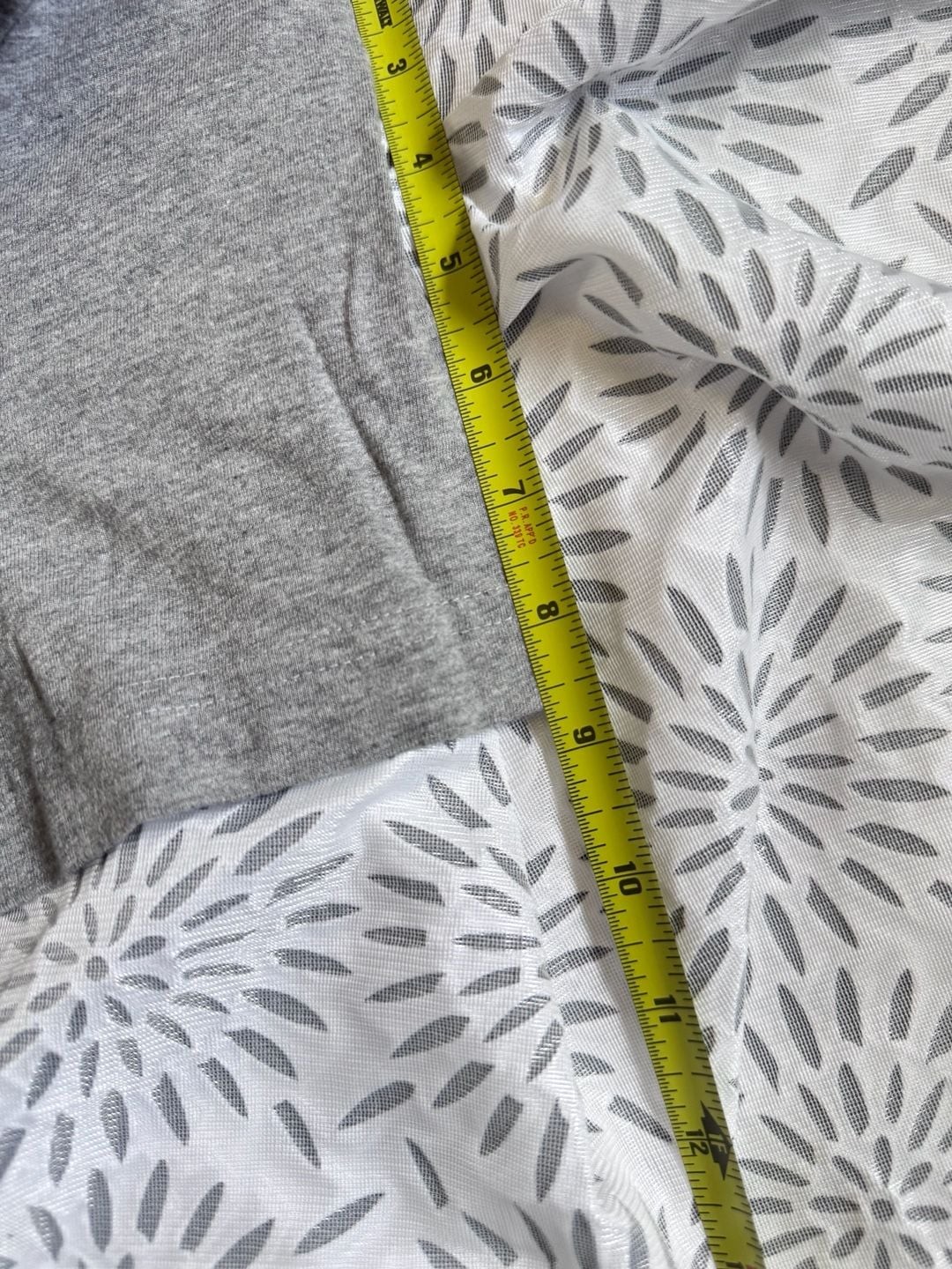 Tommy Hilfiger Men’s Gray Crewneck T-Shirt with Signature Logo Stripe
