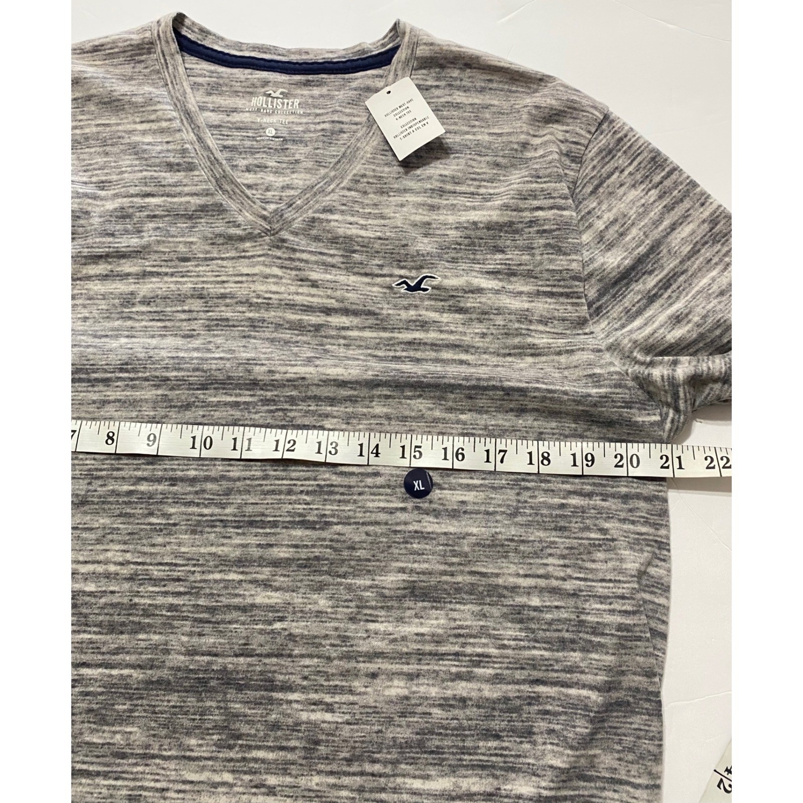 Hollister Mens Grey Space Dye V-Neck T-Shirt Must-Have Collection XL NWT