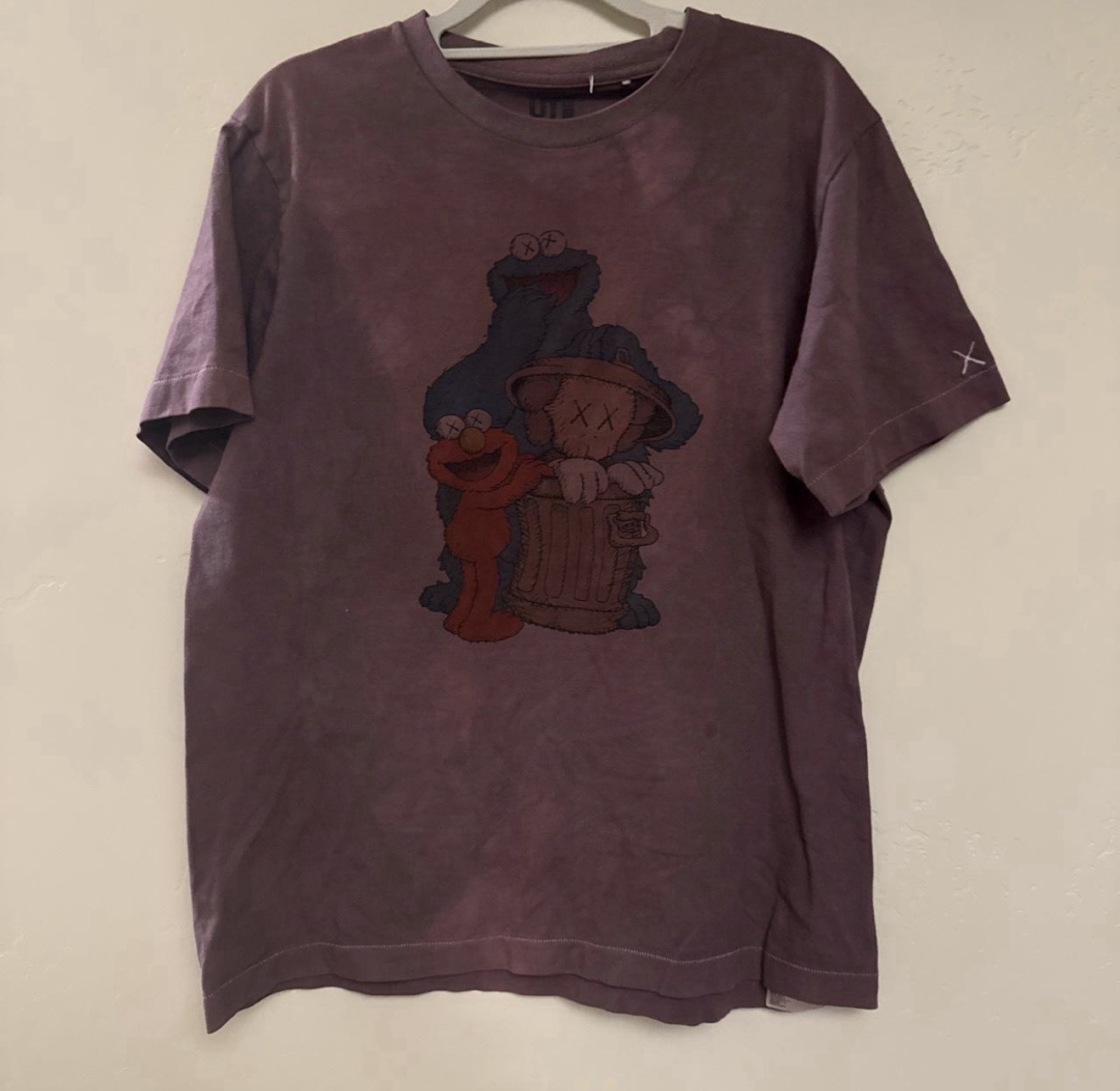 KAWS x Uniqlo Men’s Short Sleeve