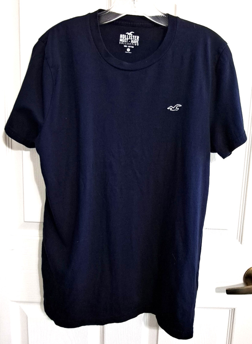Hollister Must-Have Collection Men’s M Navy Short Sleeve T-Shirt