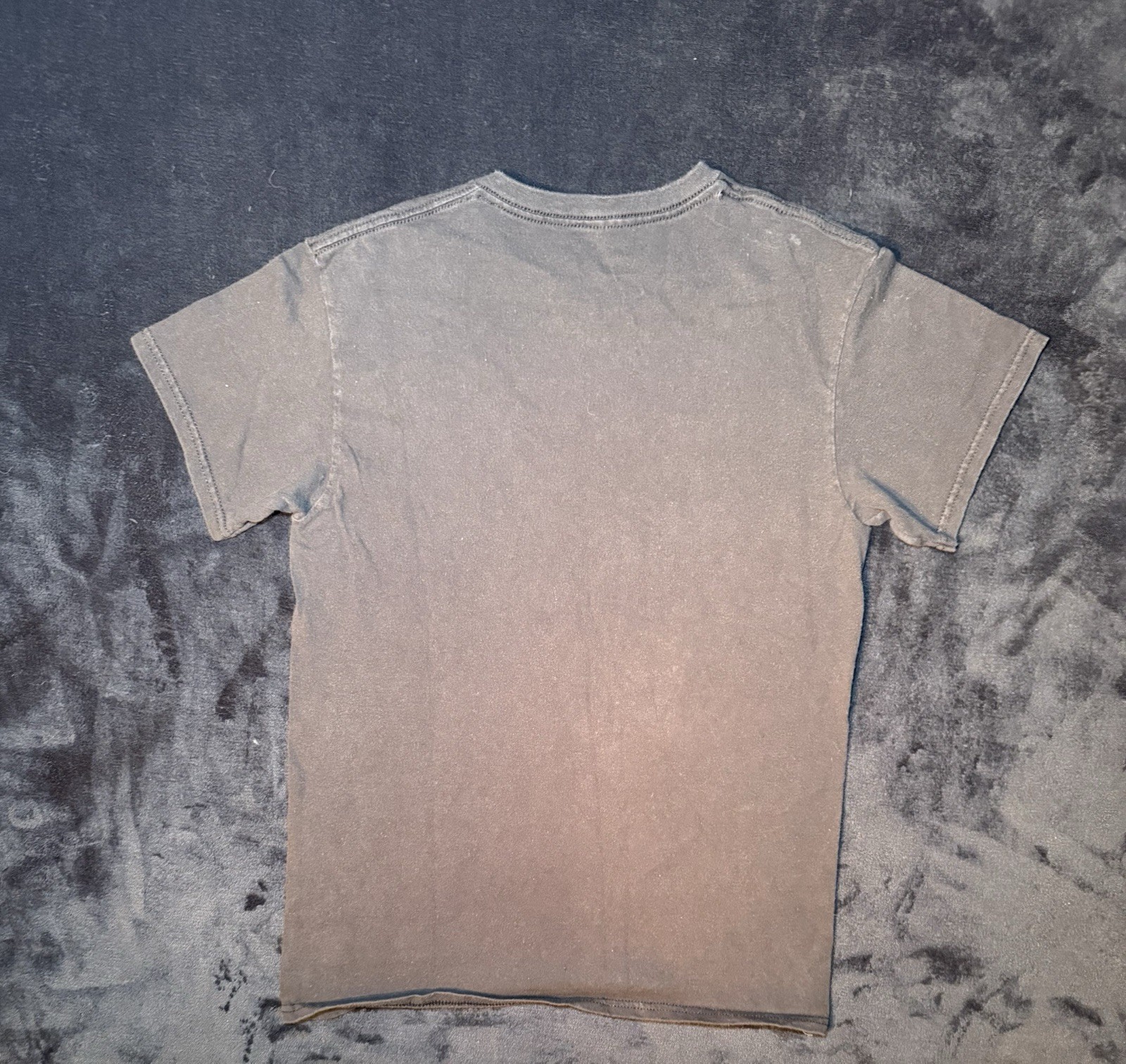 Vintage HUNTER HUNTER anime character print T-shirt men’s size Small
