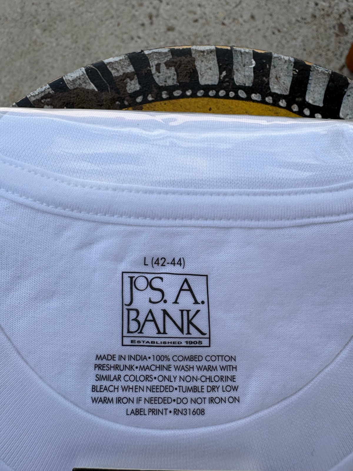 Jos. A. Banks 3 Men’s T-Shirts Size Large 100% Combed Cotton Pack of Three