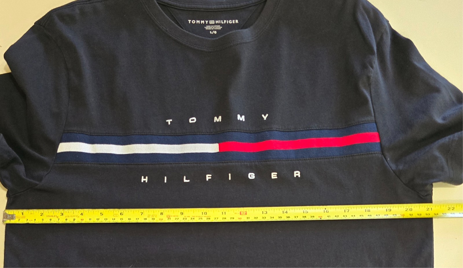 Tommy Hilfiger T-Shirt Mens Sz L Blue Short Sleeve Signature Stripe Logo