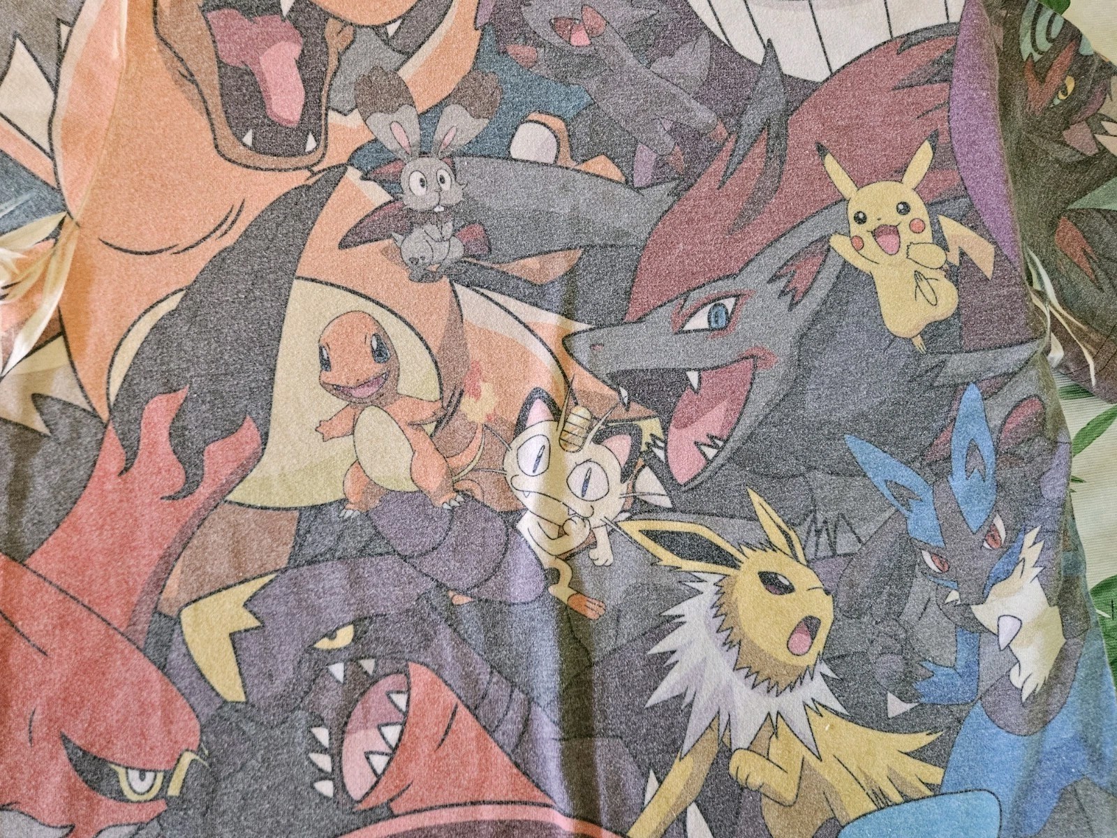 Pokémon 2015 All Over Character Print Tee Shirt Multi Size Small Retro (S)