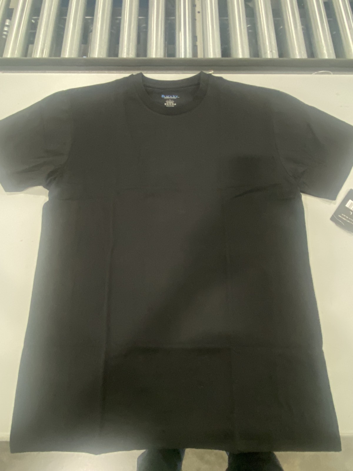 BLACK ICE PLAIN SHORT SLEEVES T-SHIRT, SIZE: MEN L – BLACK