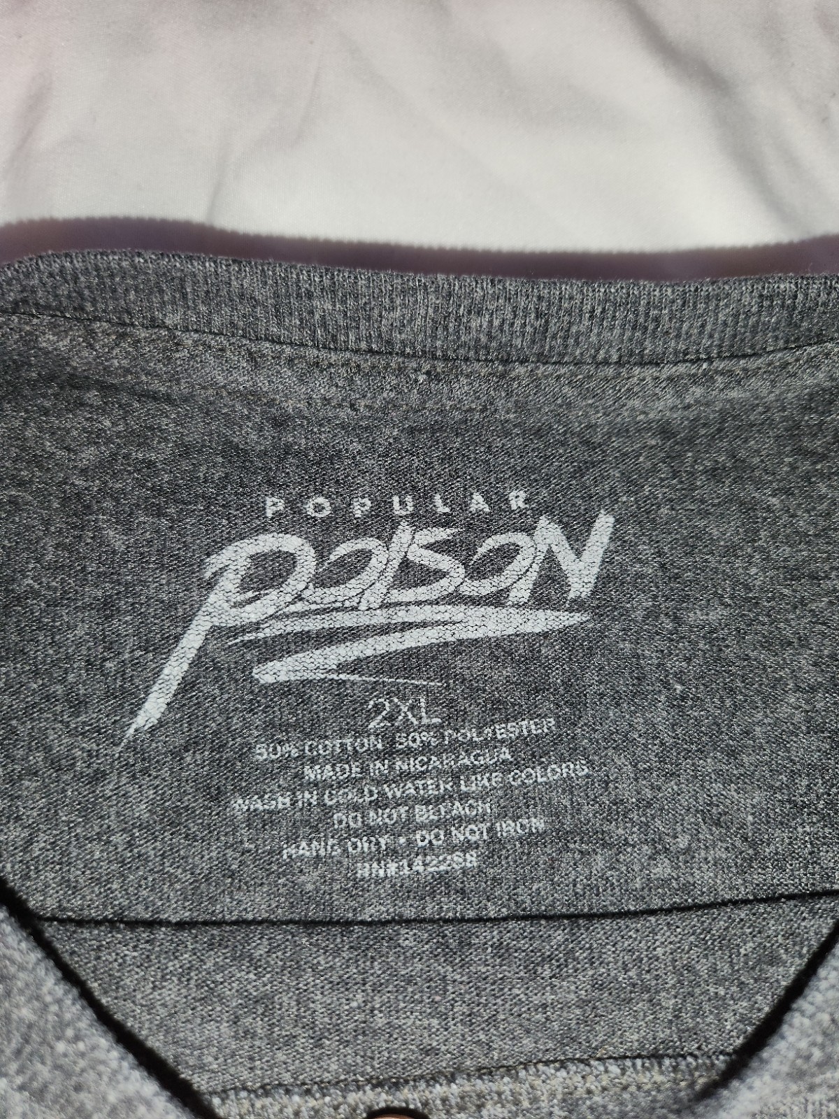 Men’s Size 2XLAssorted Athletic & Graphic Tee Bundle Lot Of 4
