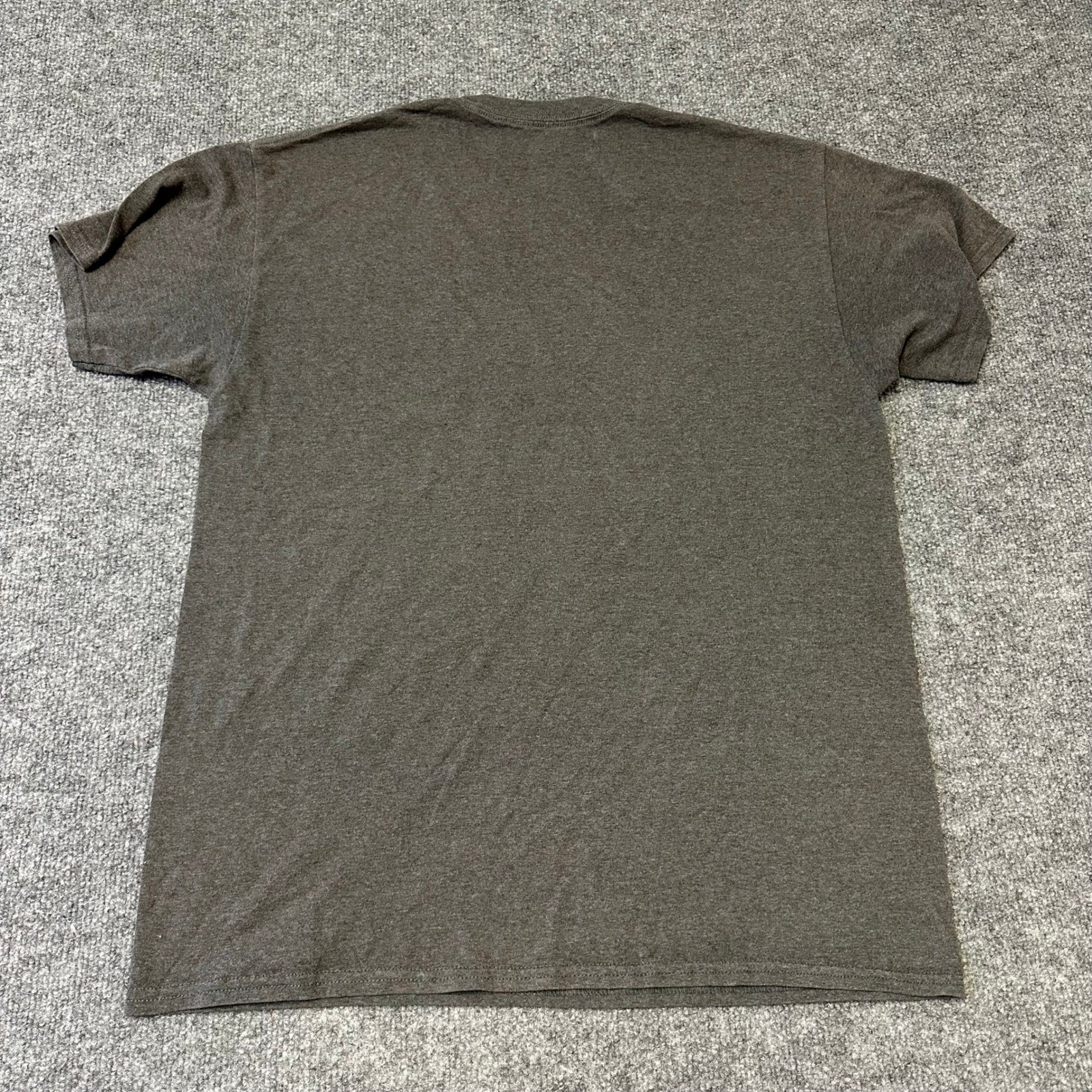 MLB T-Shirt Mens Size L Charcoal Gray Atlanta Braves Graphic Short Sleeve Tee