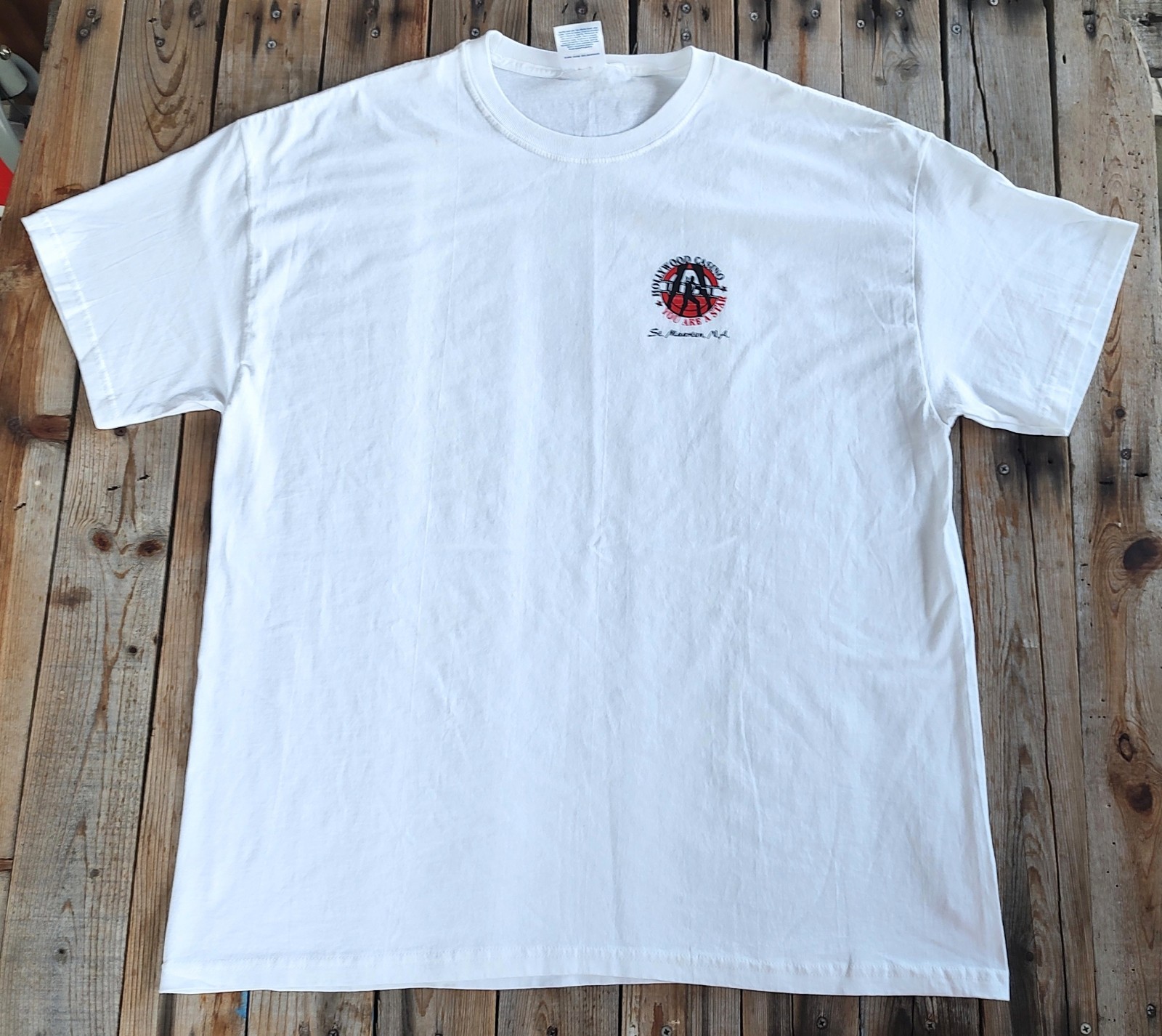 vintage Hollywood Casino St. Maarten, N.A. t-shirt men’s size XL