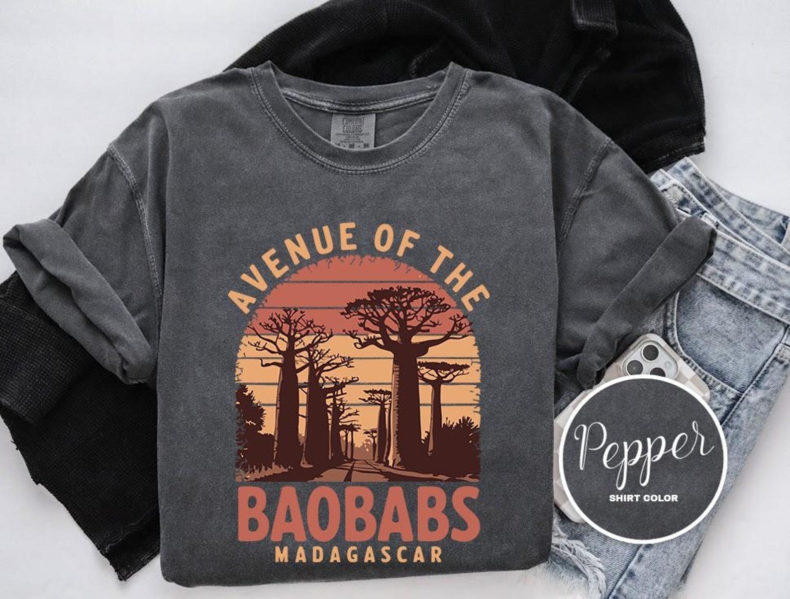 Vintage Avenue of the Baobabs Shirt Travel Gift Madagascar Trip Lover Tee