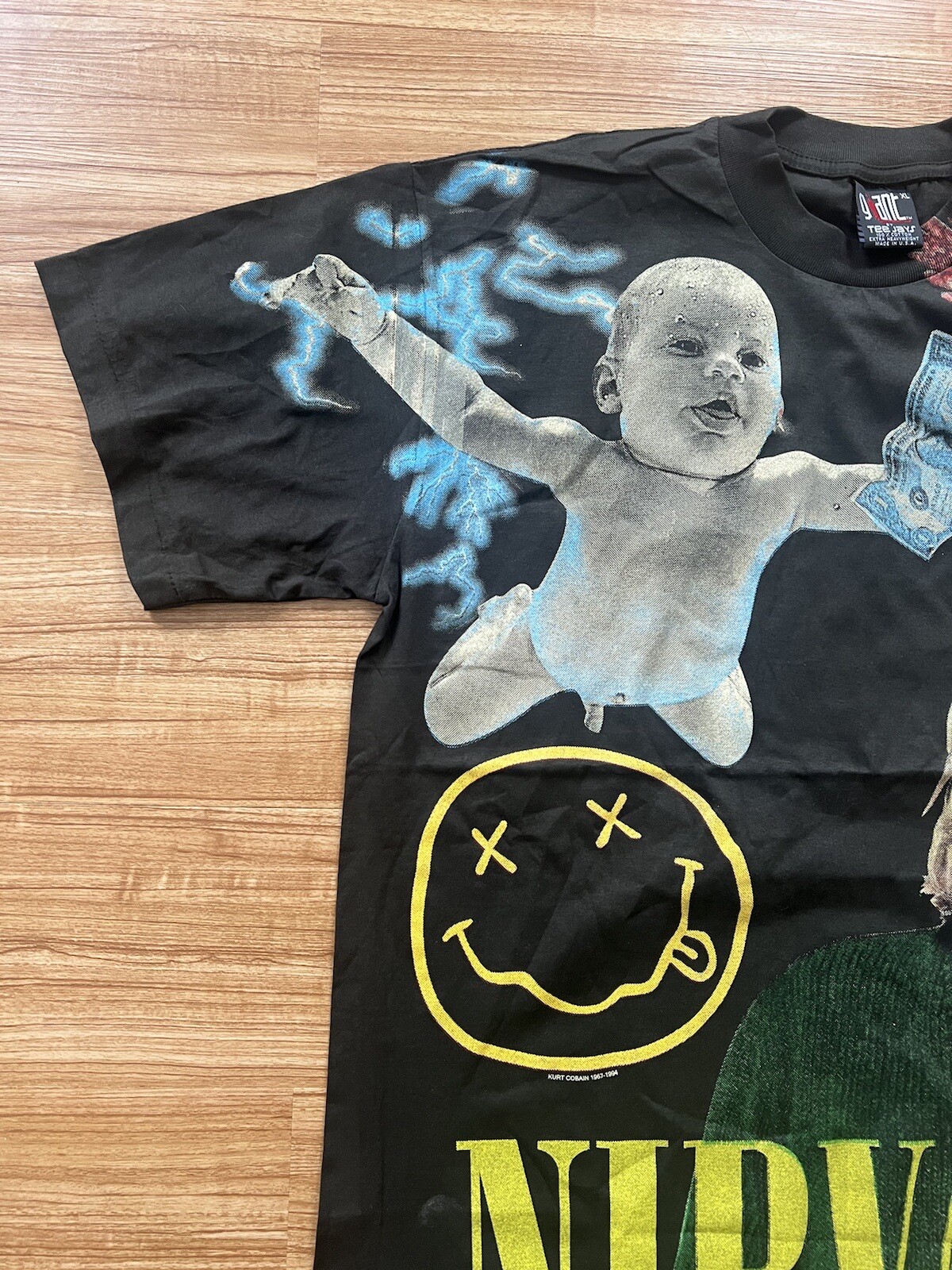 Nirvana Kurt Cobain Band AOP Single Stitch T-Shirt M, XL , 2XL Modern Boot