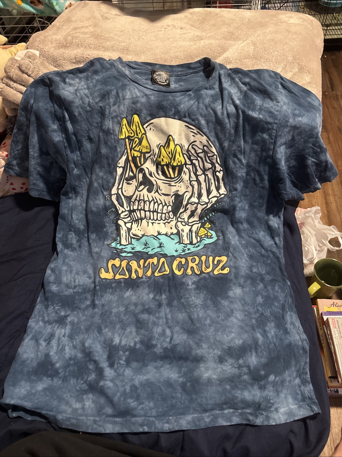Santa Cruz Tie Dye Mushroom Skull Skateboard Shirt Size Large