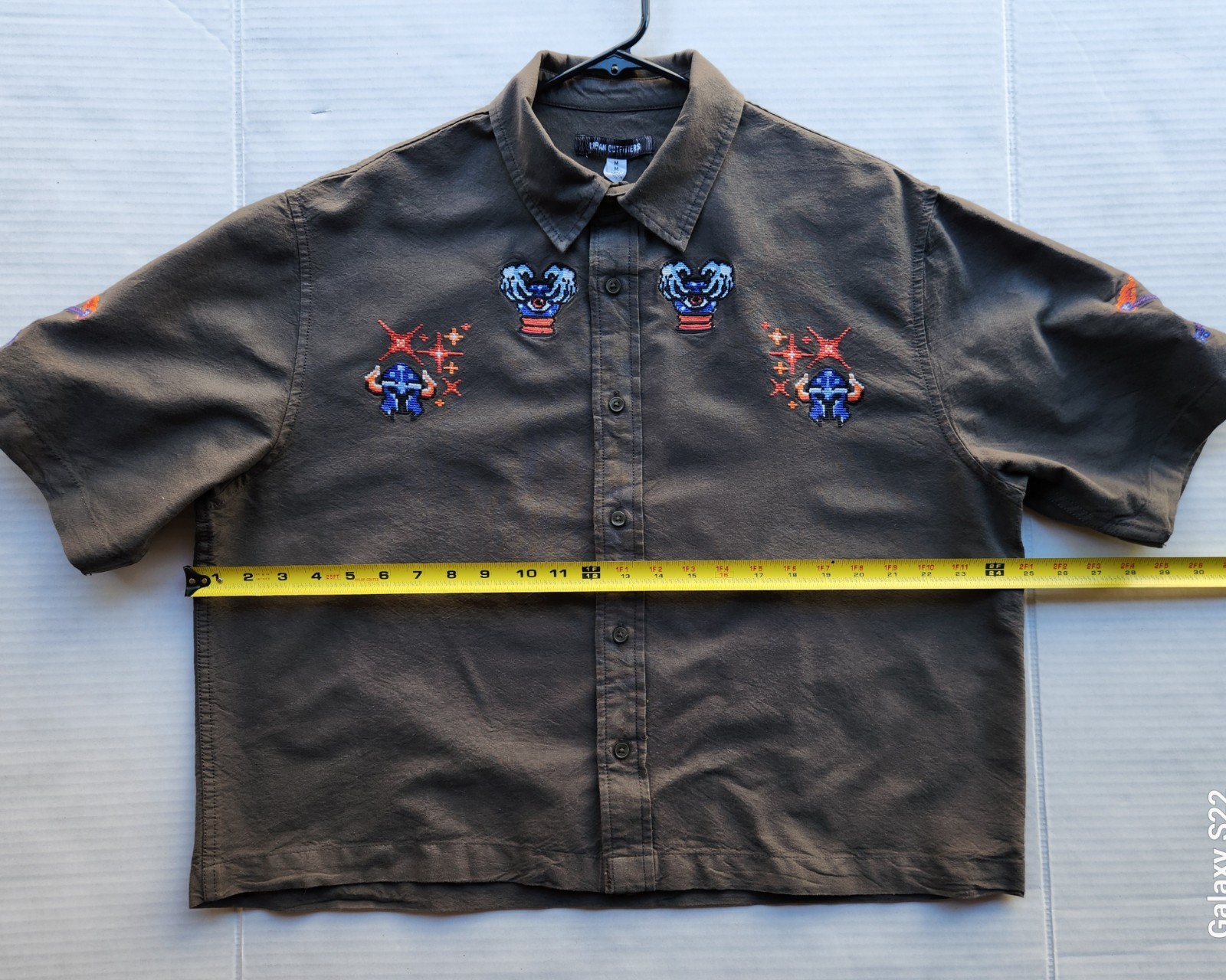 Urban Outfitters Men’s Apparel Dark Olive Woven Top Polo Shirt – Size: Medium