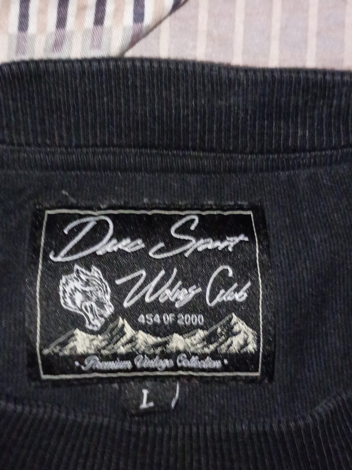 Darc Sport Wolves Black Shirt Men’s Large Gym