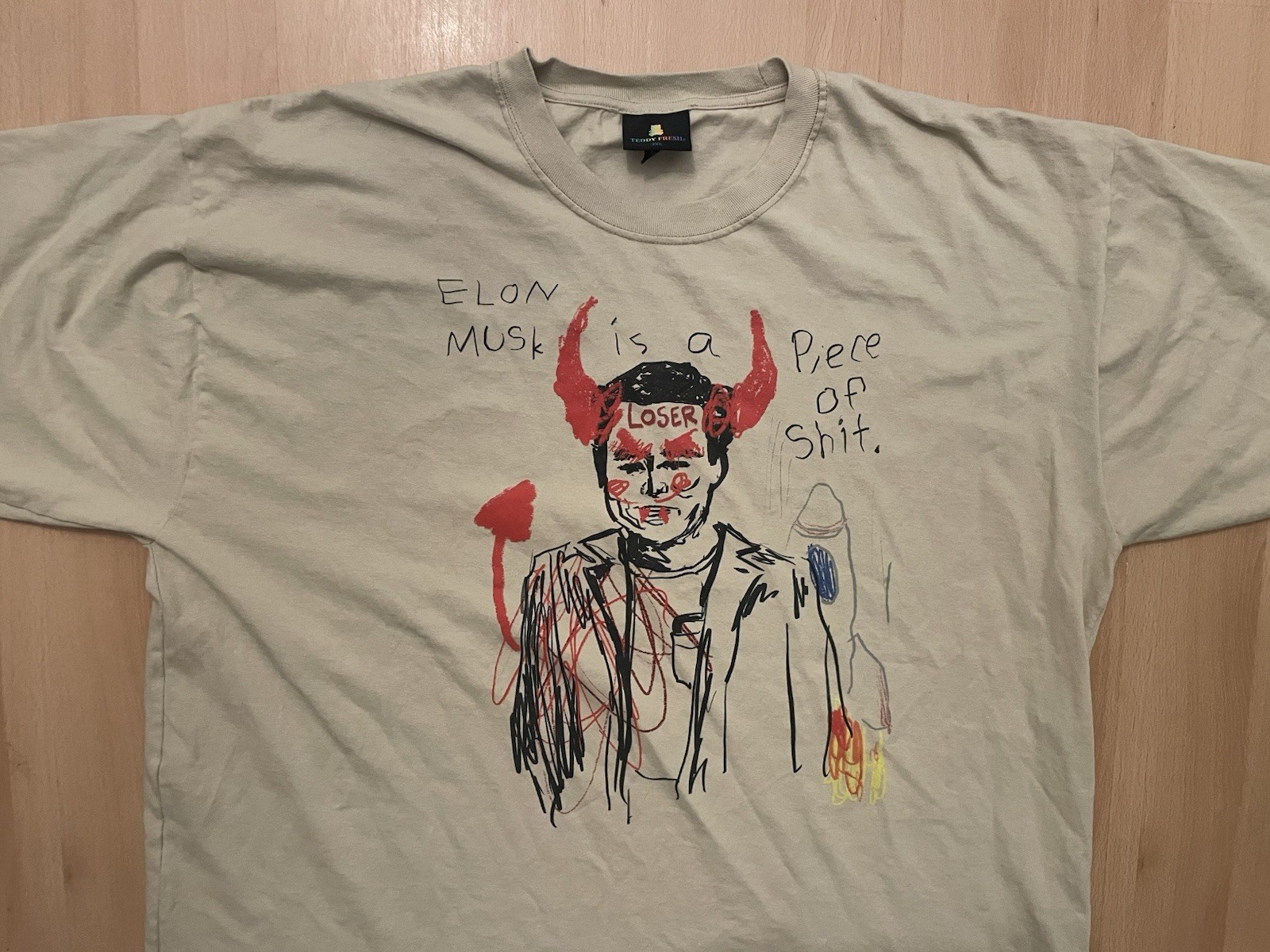 Teddy Fresh Elon Musk Is A Piece Of Sh*t Size 2XL XXL Tan T-Shirt 100% Cotton