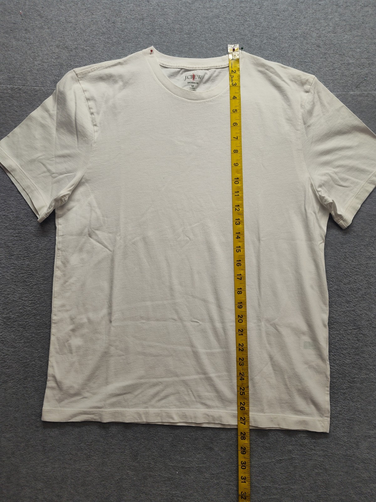 J Crew Men T Shirt M White 100% Cotton Classic Fit Short Sleeve Crew Neck Tee