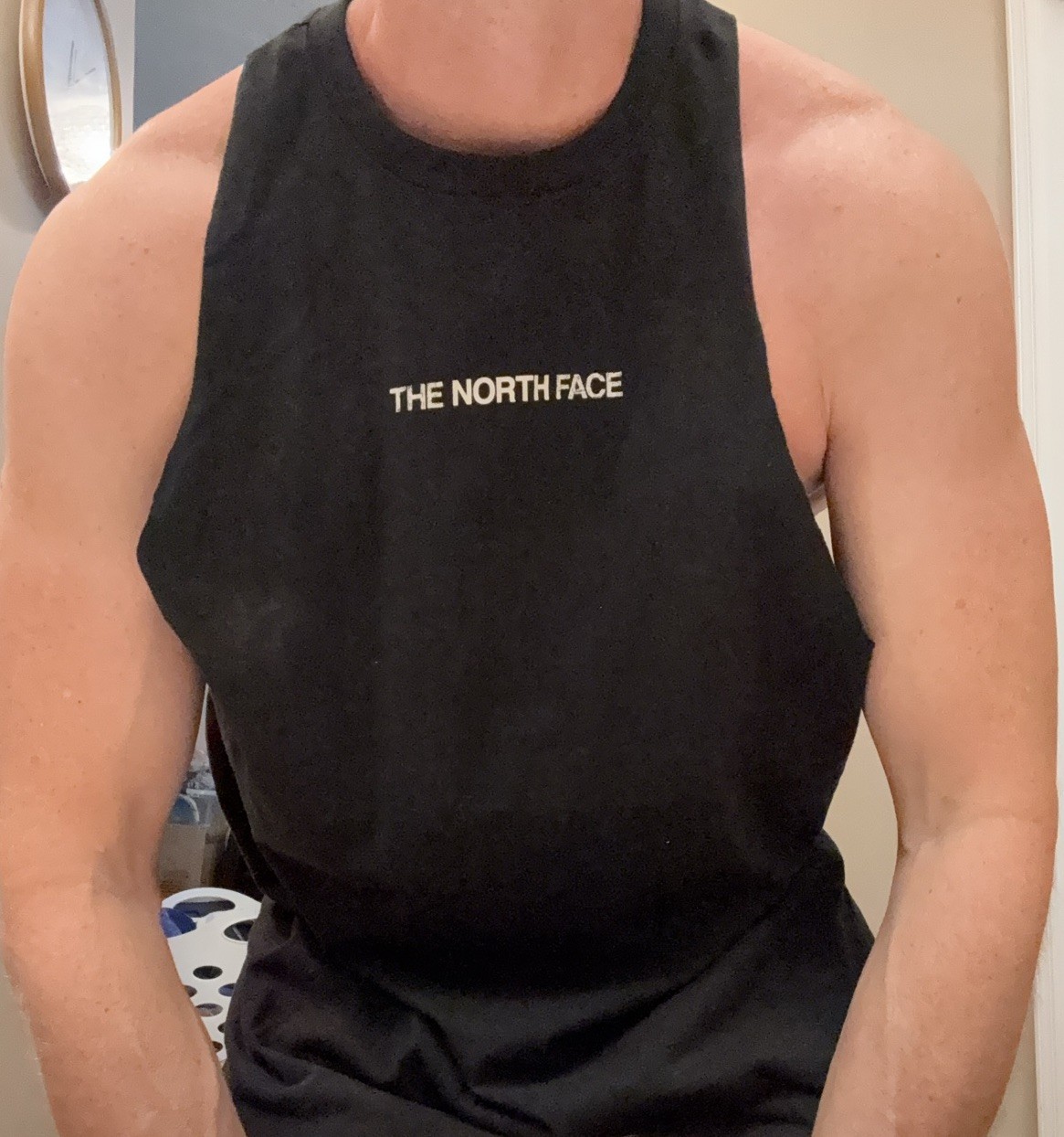 mens – Sz XL Workout shirt Stringer – MUSCLE CUT – Gains