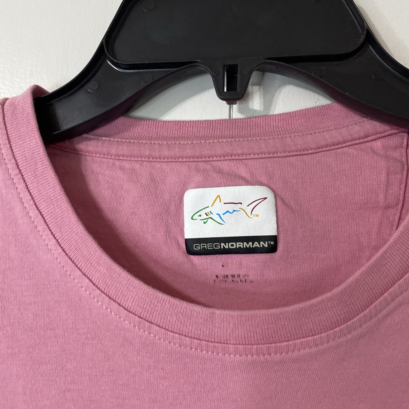 Greg Norman Shirt Mens Medium Pink Short Sleeve Golf Tee M Shark Logo