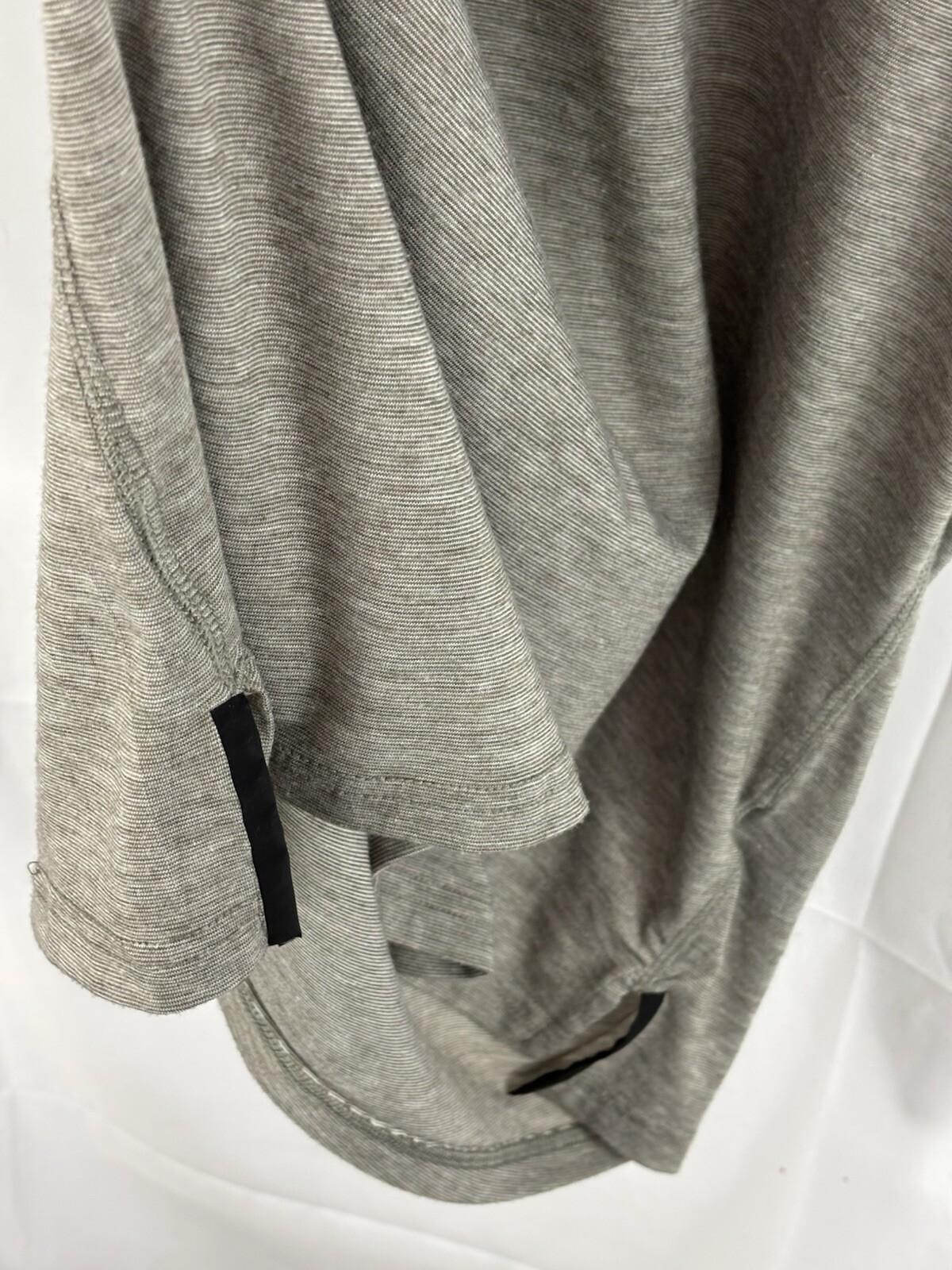 Champion Mens Pullover T Shirt Large Soft Polyester Rayon Spandex Gray READ