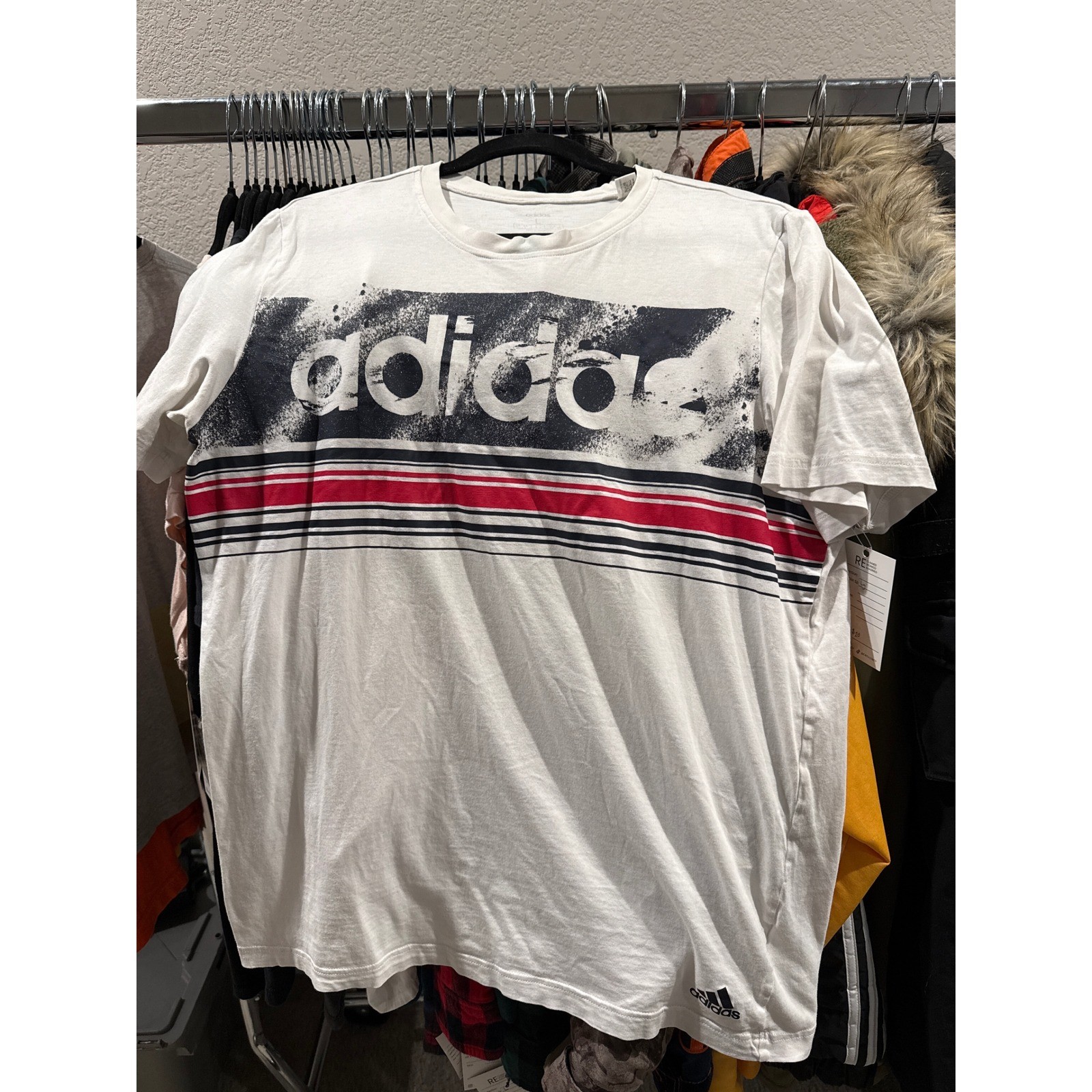 Adidas Mens Graphic T-Shirt White Black Red Stripe Logo GL4298 Size Large