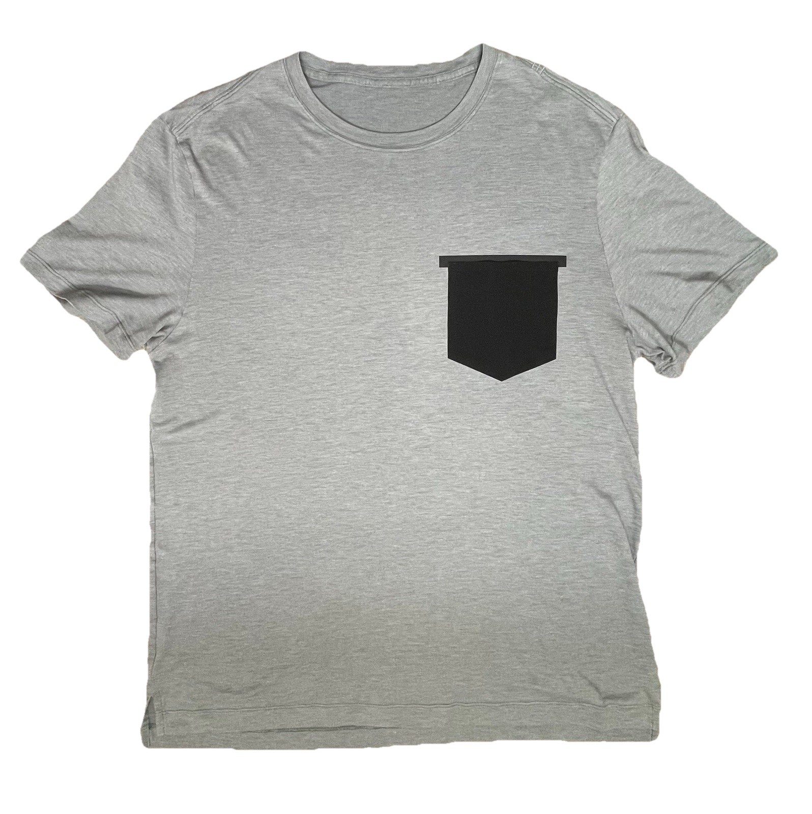 Lululemon L Athletica T Shirt Grey Short Sleeve Black Pocket Crewneck Performanc
