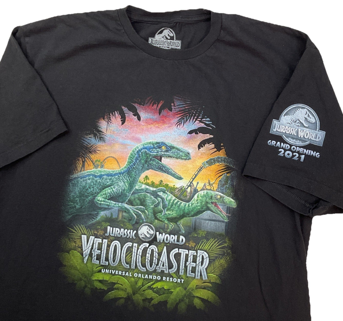 Universal Studios Jurassic World T-Shirt Sz XL VelociCoaster Grand Opening 2021